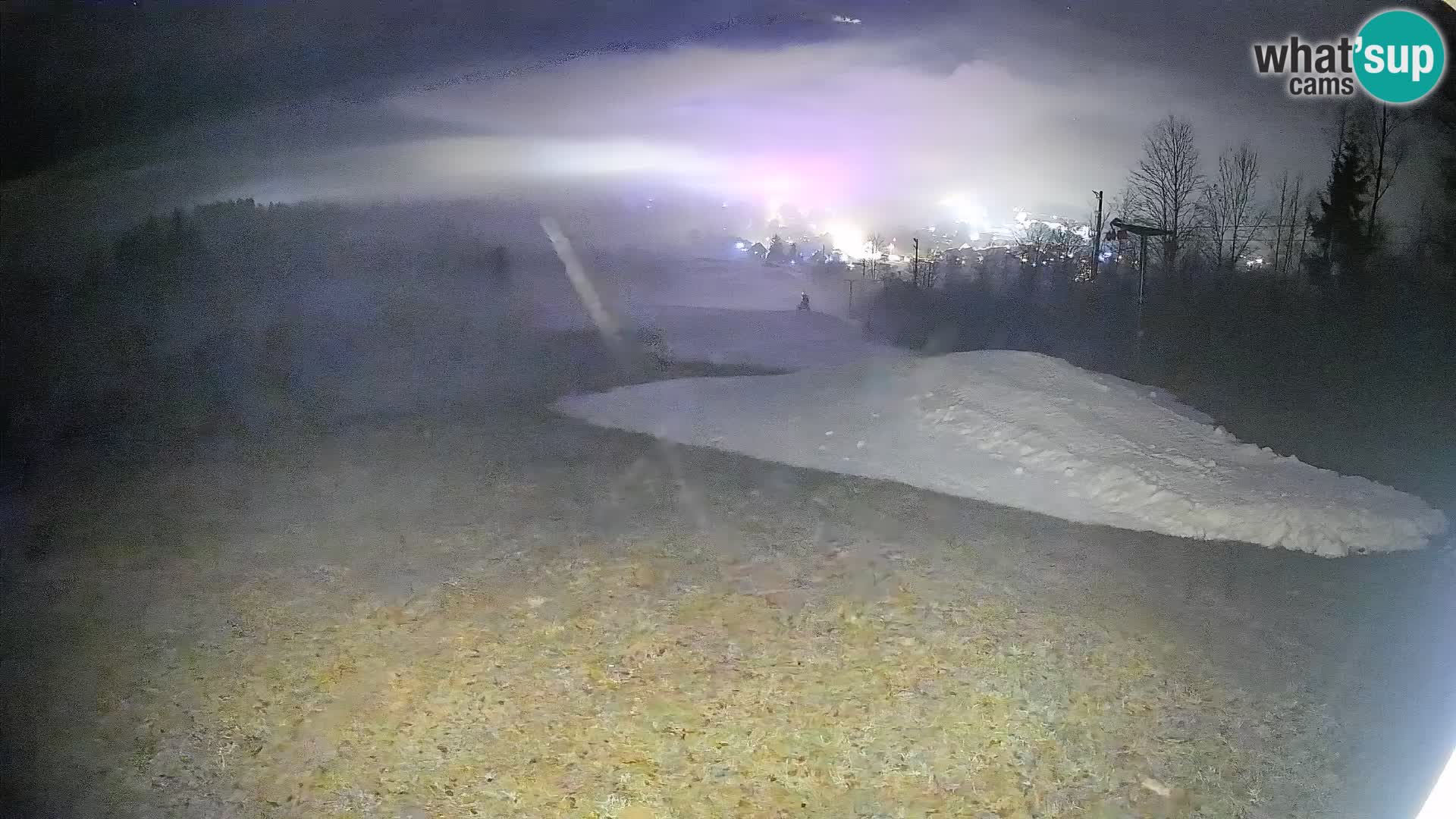 Kamera uživo Bohinjska Bistrica – Pogled u stvarnom vremenu sa skijališta Kozji Hrbet