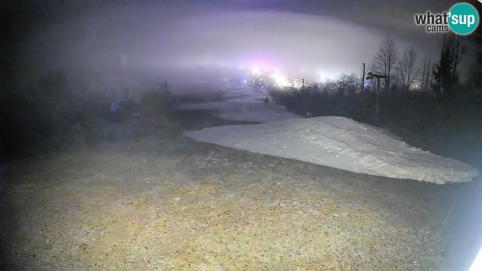 Spletna kamera Bohinjska Bistrica – Pogled v živo s smučišča Kozji Hrbet