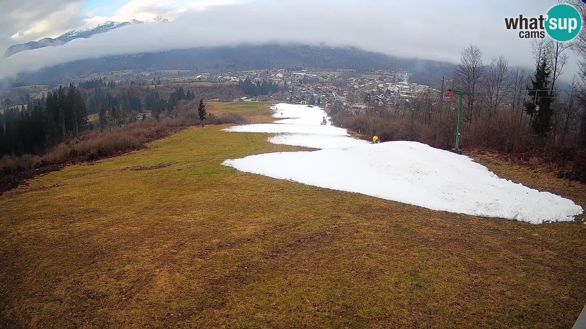 Kamera uživo Bohinjska Bistrica – Pogled u stvarnom vremenu sa skijališta Kozji Hrbet