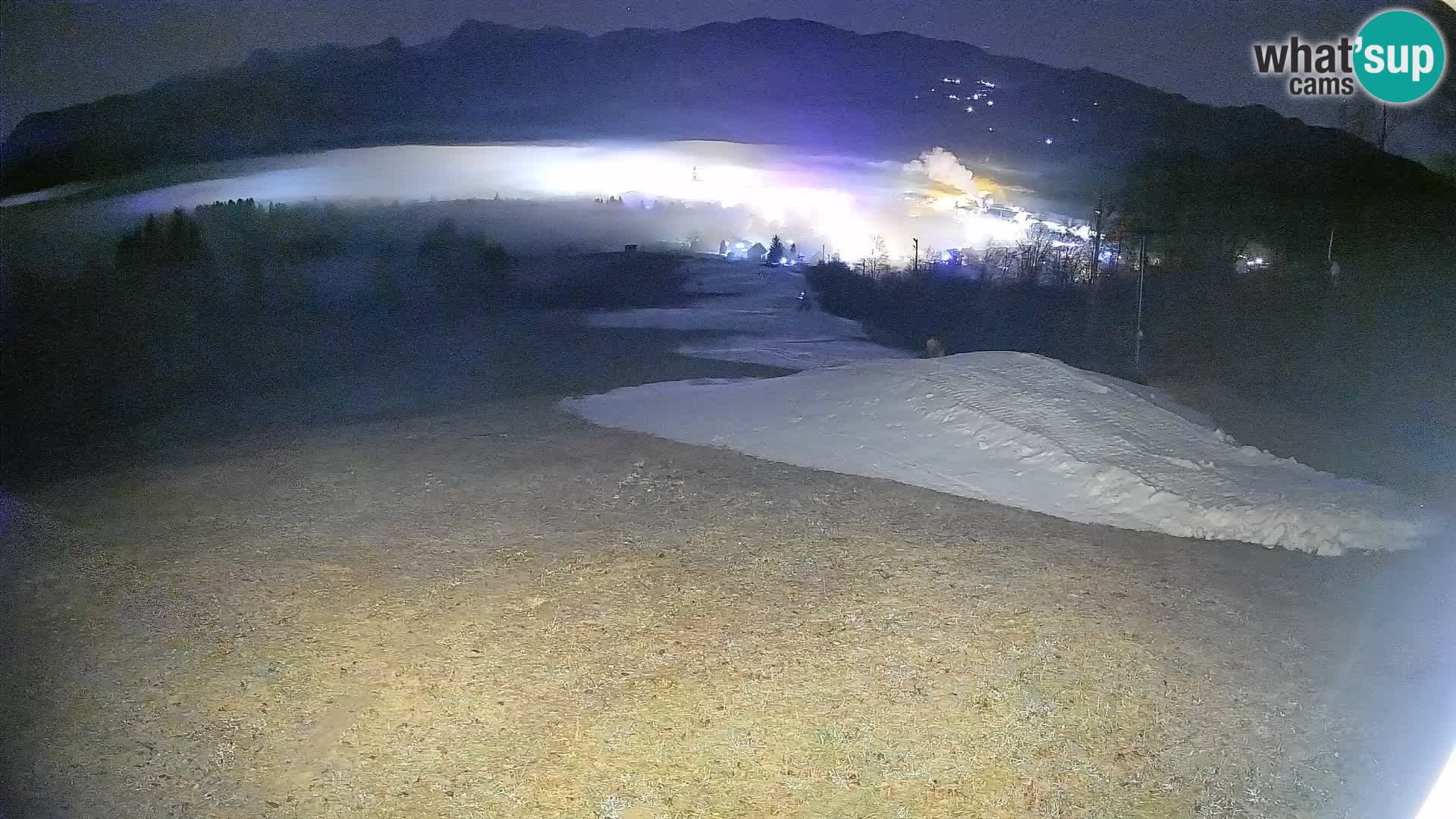 Spletna kamera Bohinjska Bistrica – Pogled v živo s smučišča Kozji Hrbet