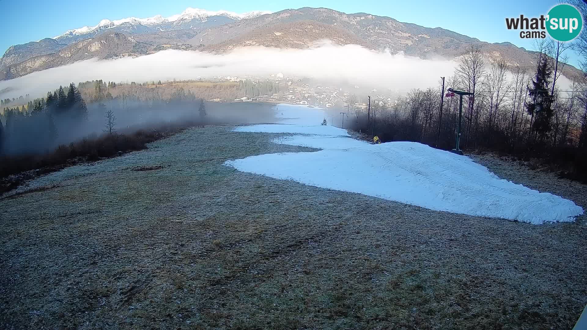 Kamera uživo Bohinjska Bistrica – Pogled u stvarnom vremenu sa skijališta Kozji Hrbet