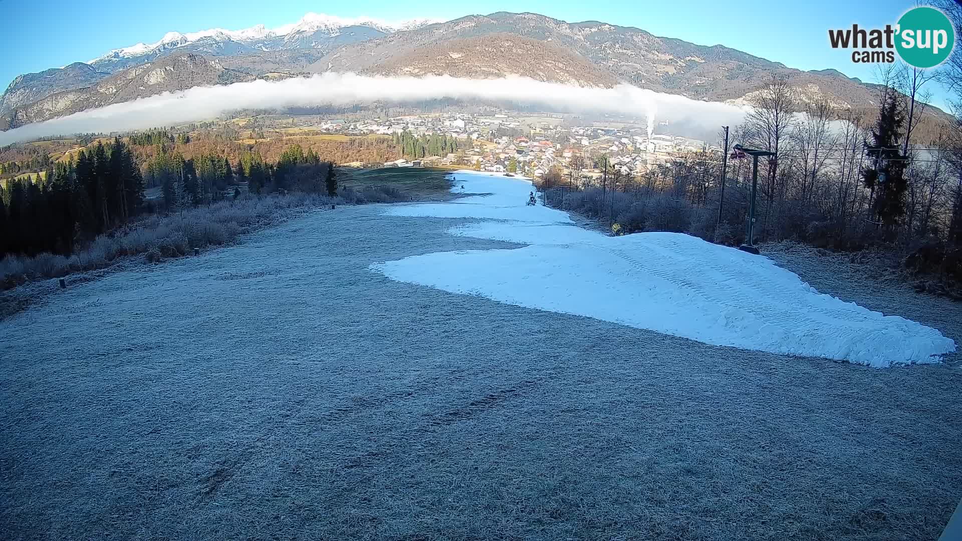 Kamera uživo Bohinjska Bistrica – Pogled u stvarnom vremenu sa skijališta Kozji Hrbet