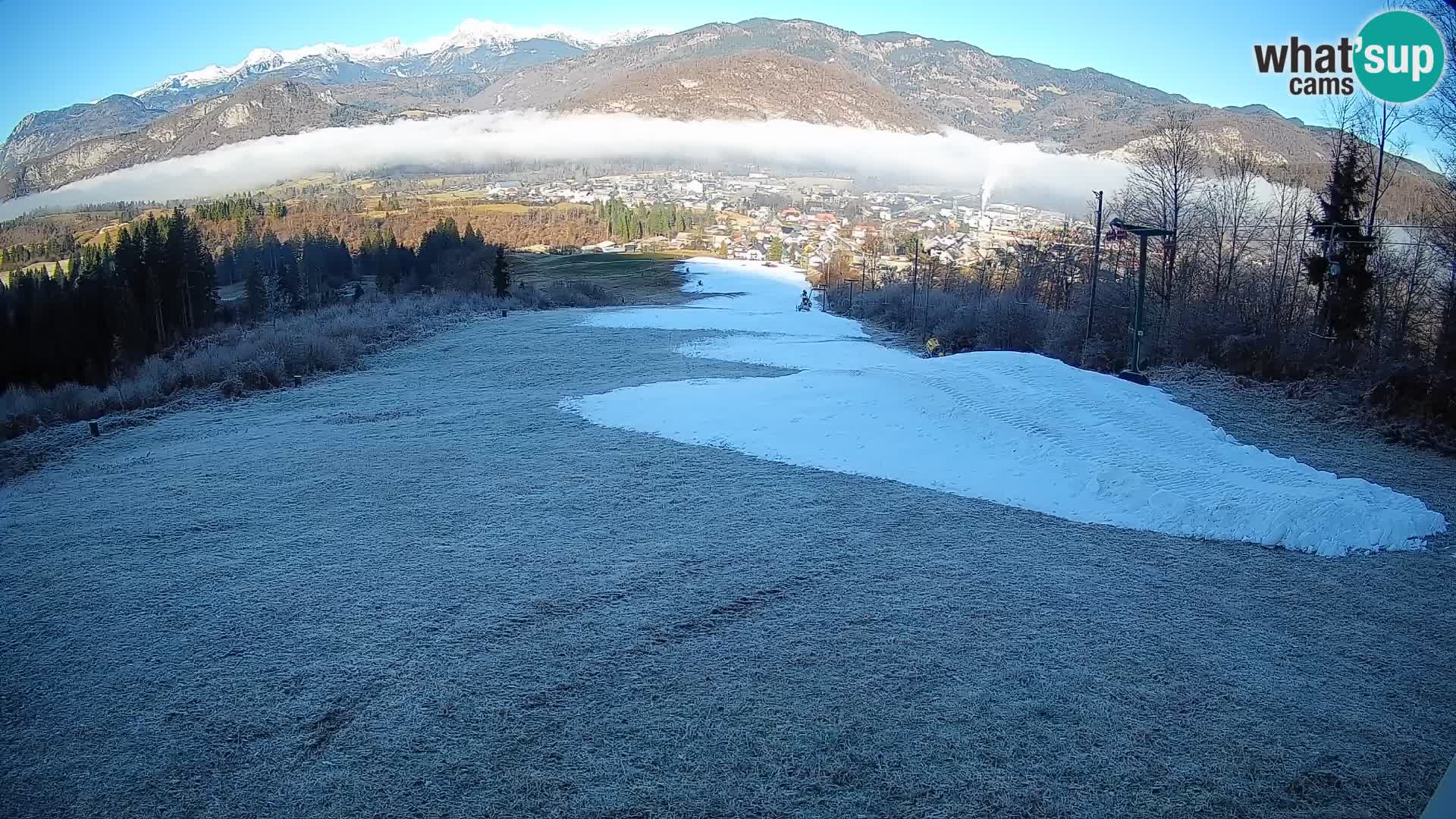 Spletna kamera Bohinjska Bistrica – Pogled v živo s smučišča Kozji Hrbet
