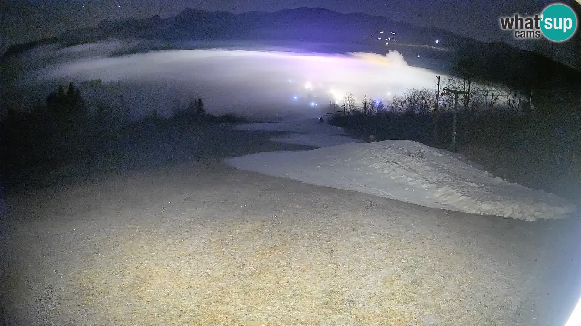 Spletna kamera Bohinjska Bistrica – Pogled v živo s smučišča Kozji Hrbet