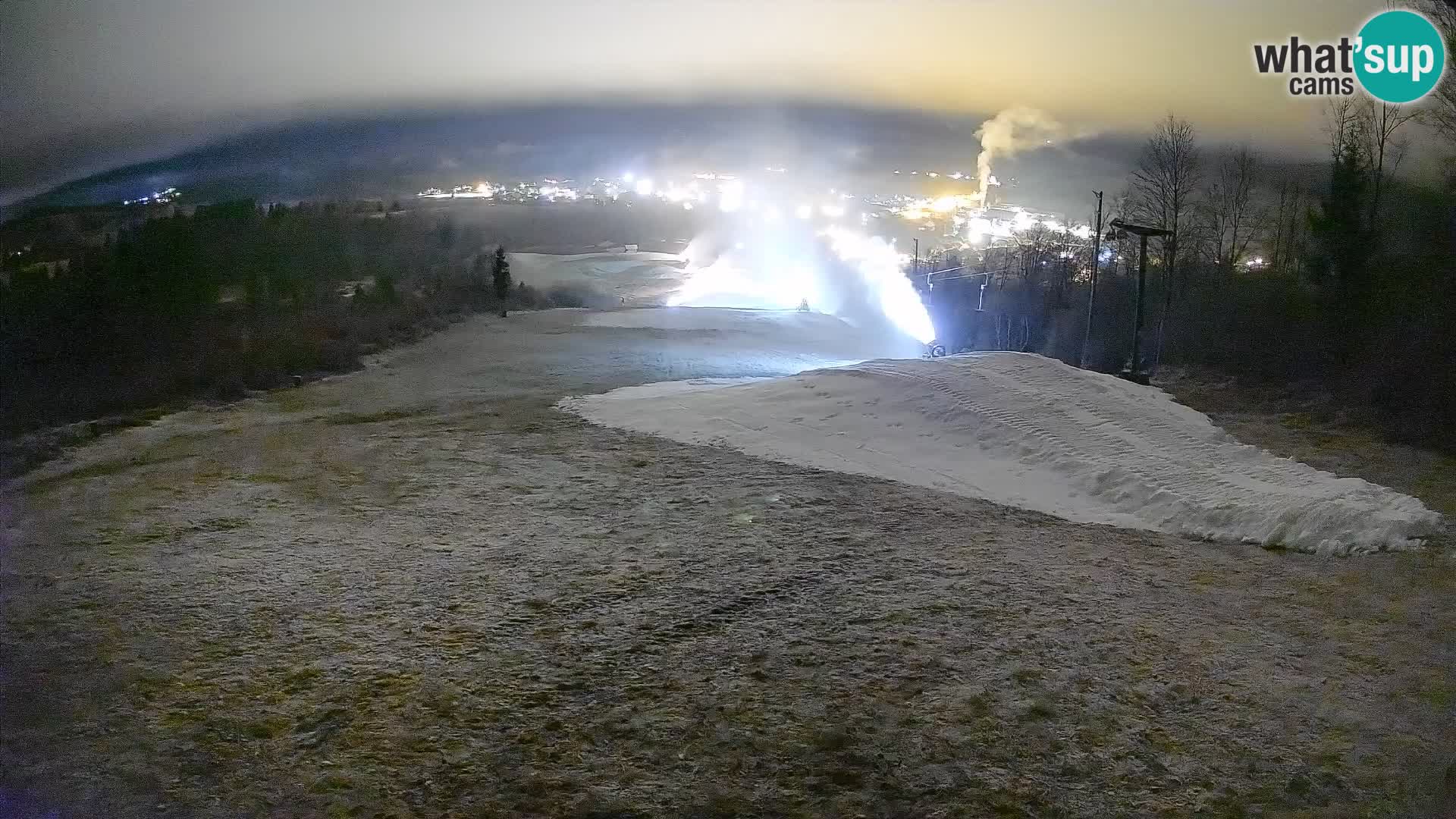 Kamera uživo Bohinjska Bistrica – Pogled u stvarnom vremenu sa skijališta Kozji Hrbet