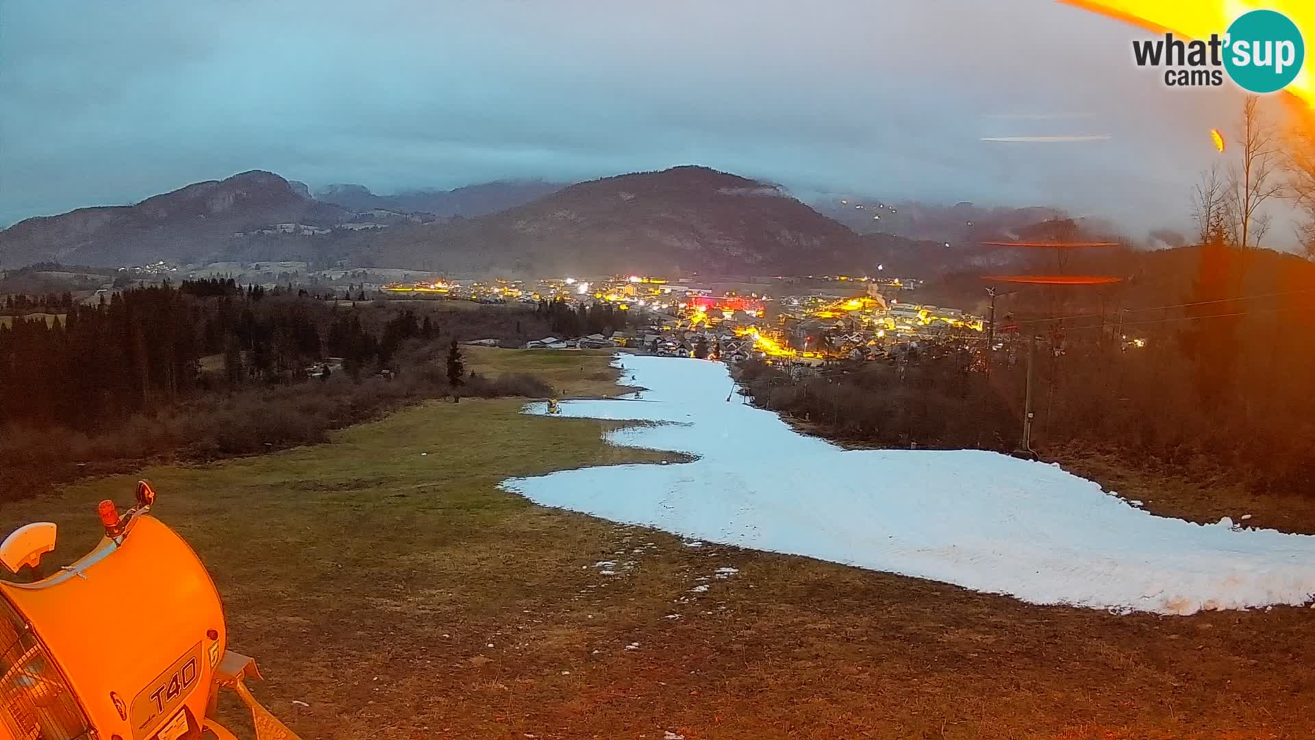 Kamera uživo Bohinjska Bistrica – Pogled u stvarnom vremenu sa skijališta Kozji Hrbet