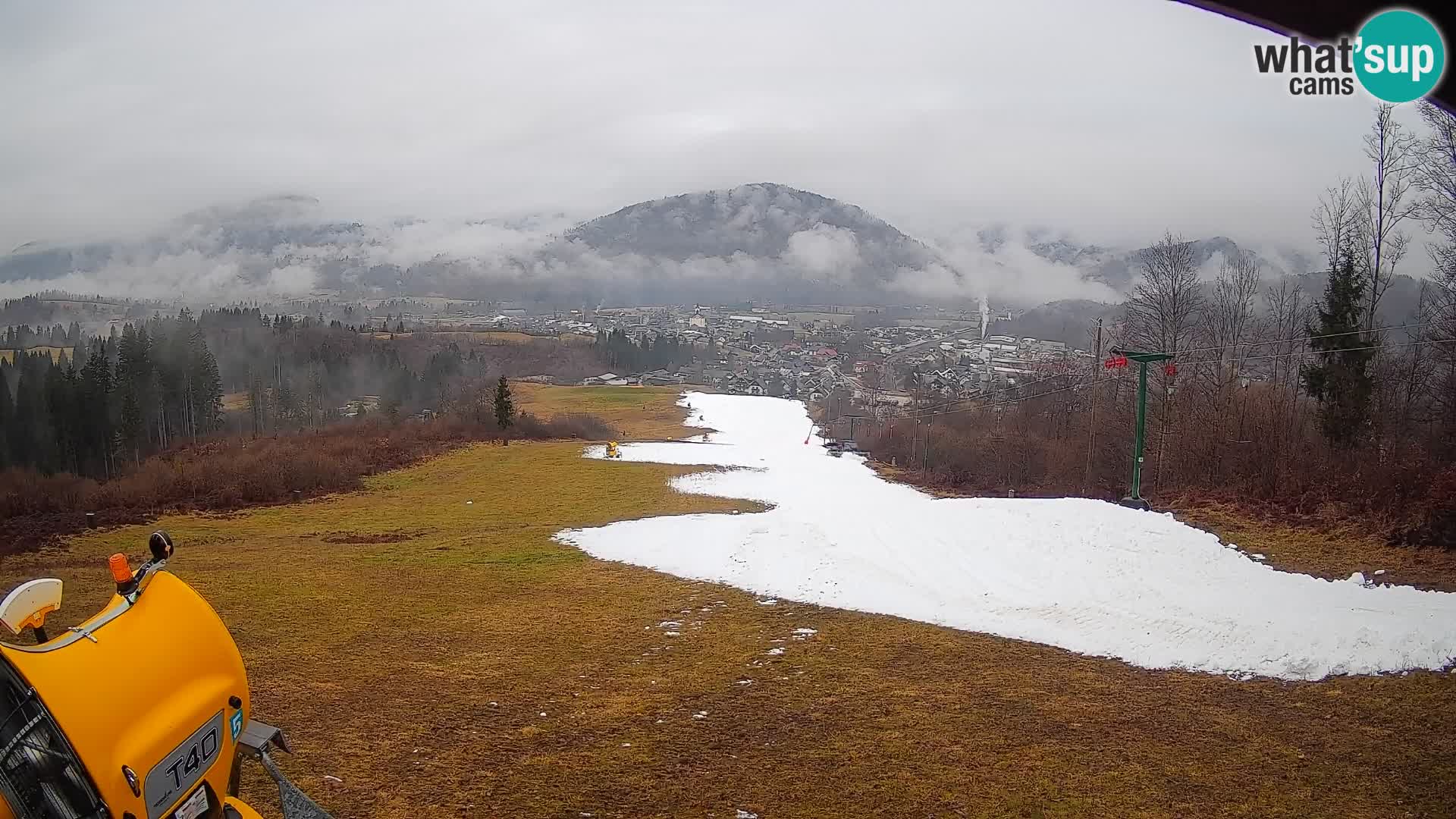 Spletna kamera Bohinjska Bistrica – Pogled v živo s smučišča Kozji Hrbet