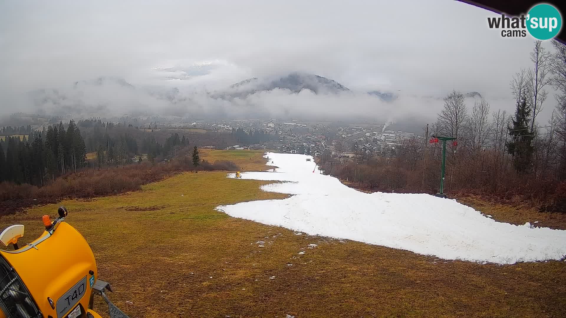Spletna kamera Bohinjska Bistrica – Pogled v živo s smučišča Kozji Hrbet