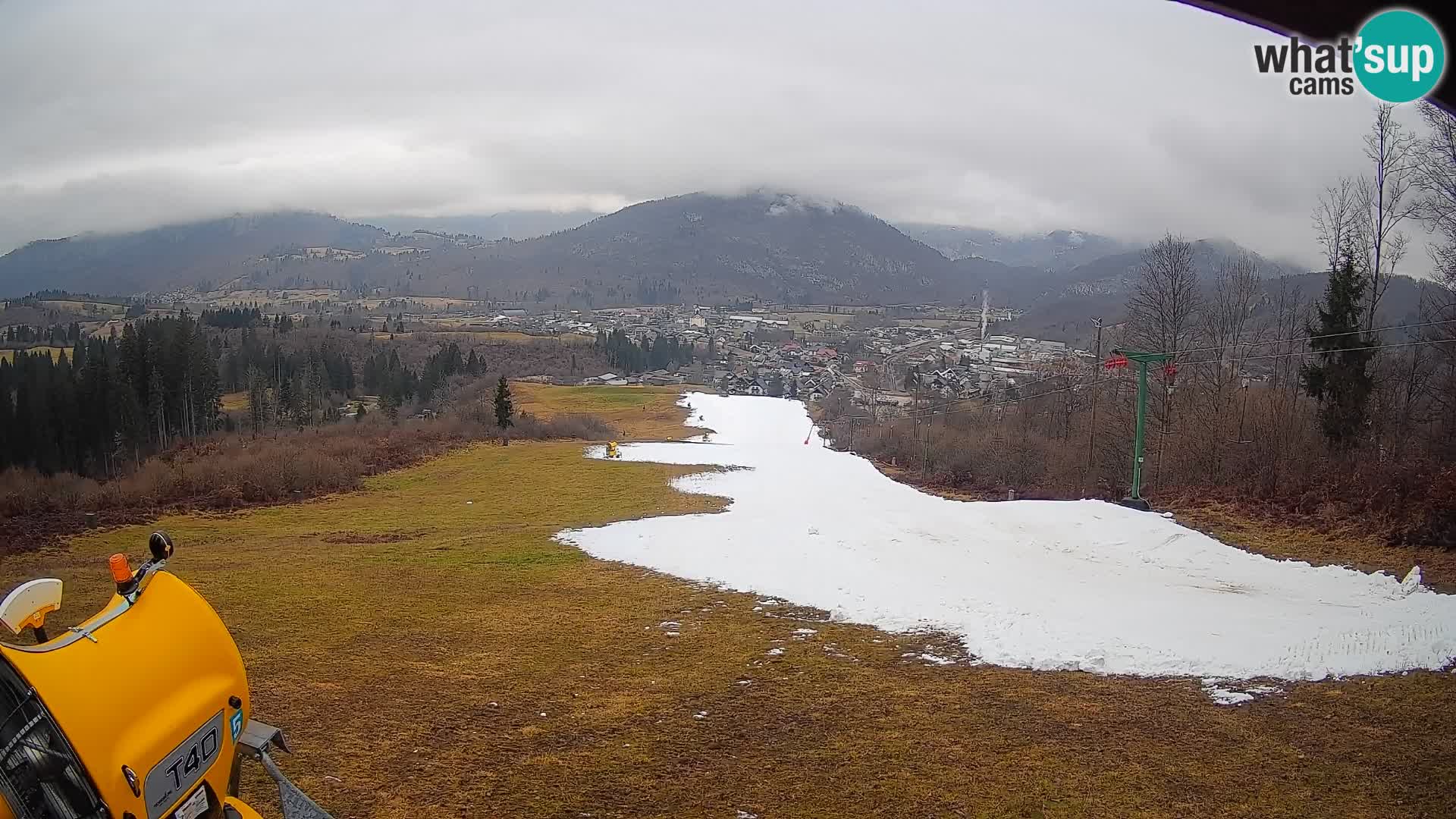 Kamera uživo Bohinjska Bistrica – Pogled u stvarnom vremenu sa skijališta Kozji Hrbet