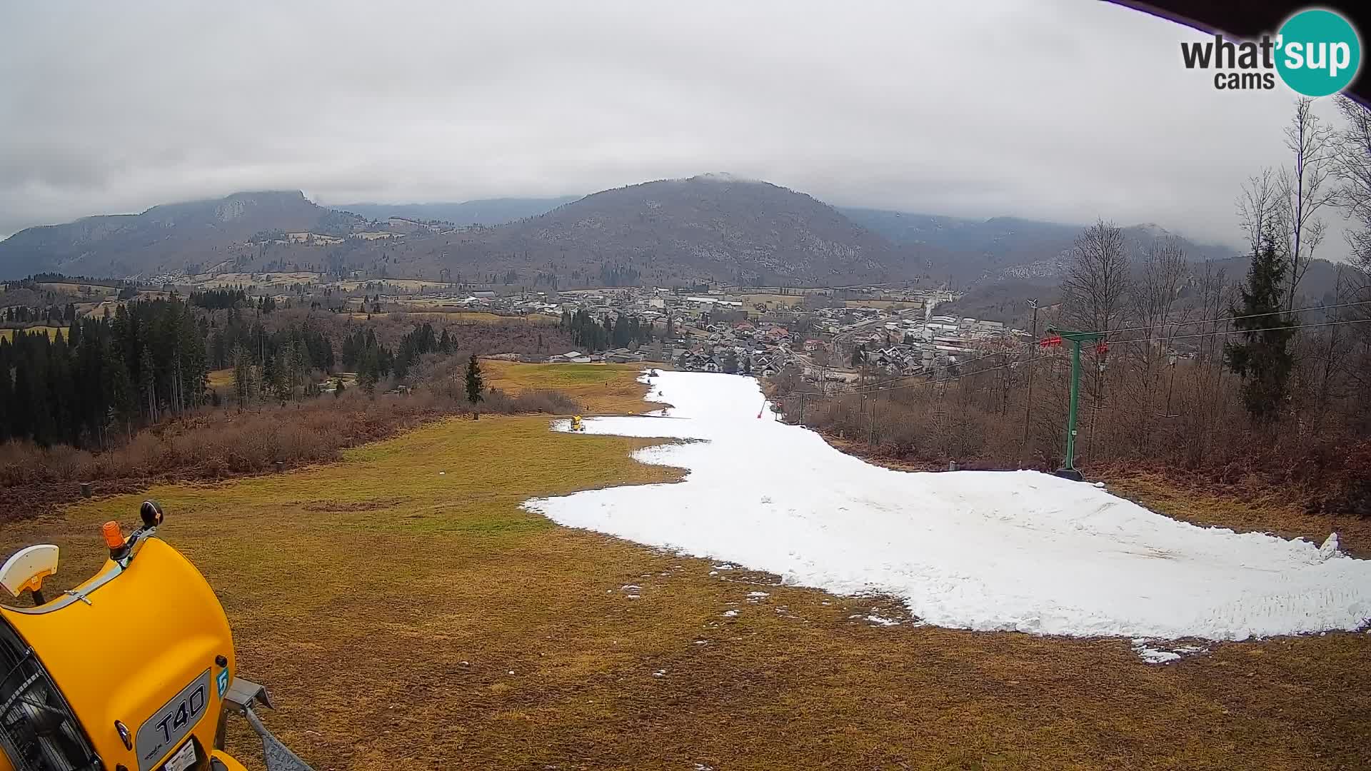 Spletna kamera Bohinjska Bistrica – Pogled v živo s smučišča Kozji Hrbet