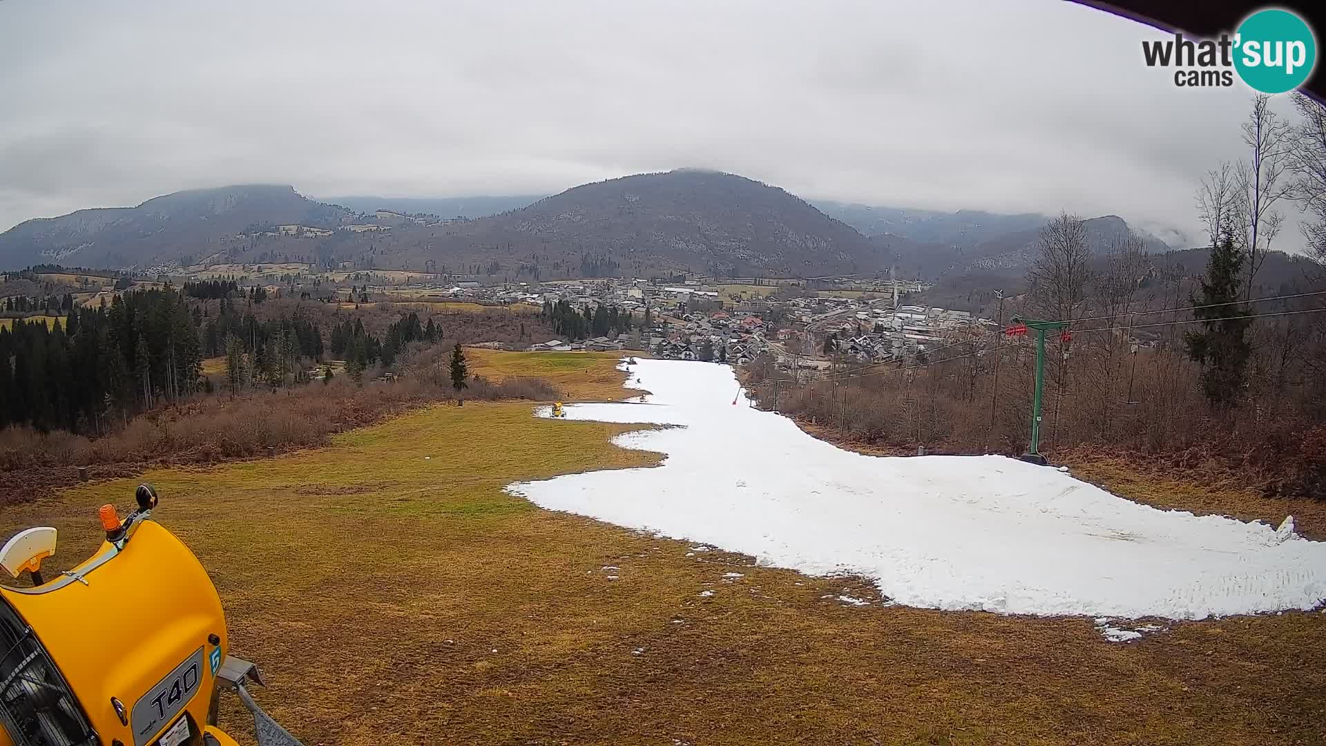 Kamera uživo Bohinjska Bistrica – Pogled u stvarnom vremenu sa skijališta Kozji Hrbet