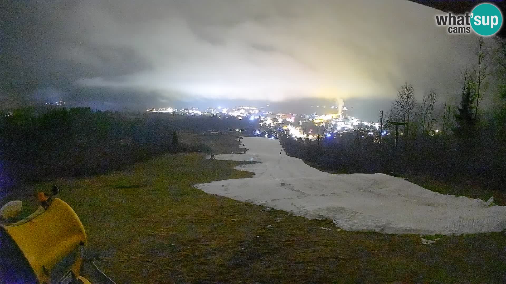 Kamera uživo Bohinjska Bistrica – Pogled u stvarnom vremenu sa skijališta Kozji Hrbet