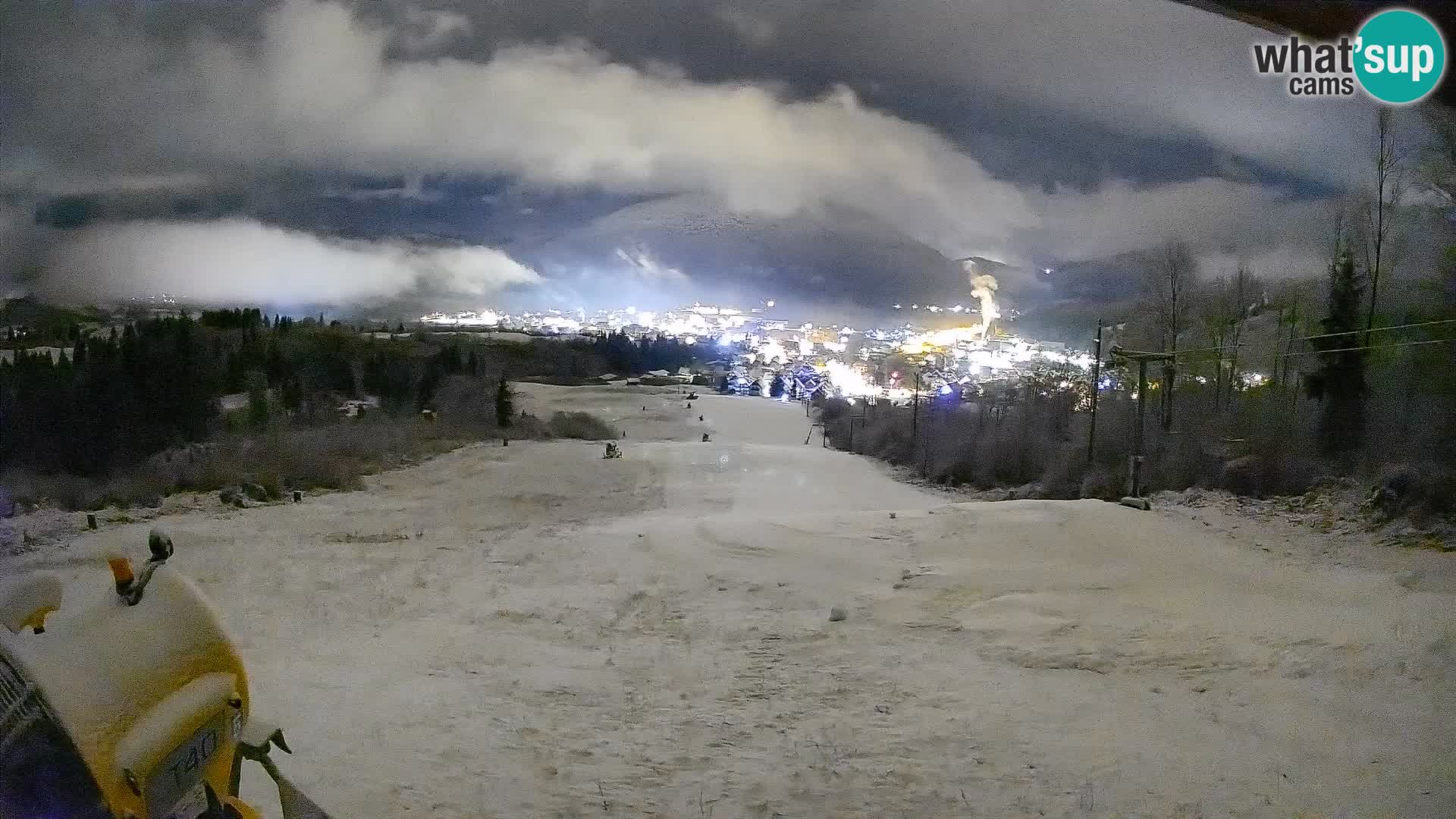Spletna kamera Bohinjska Bistrica – Pogled v živo s smučišča Kozji Hrbet