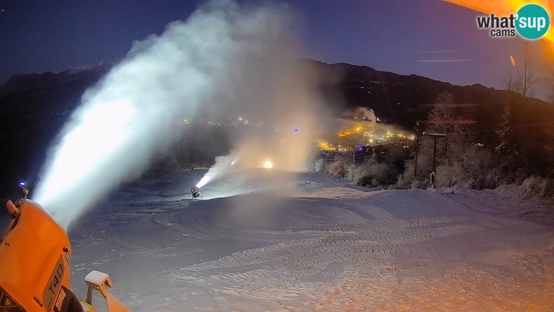 Spletna kamera Bohinjska Bistrica – Pogled v živo s smučišča Kozji Hrbet