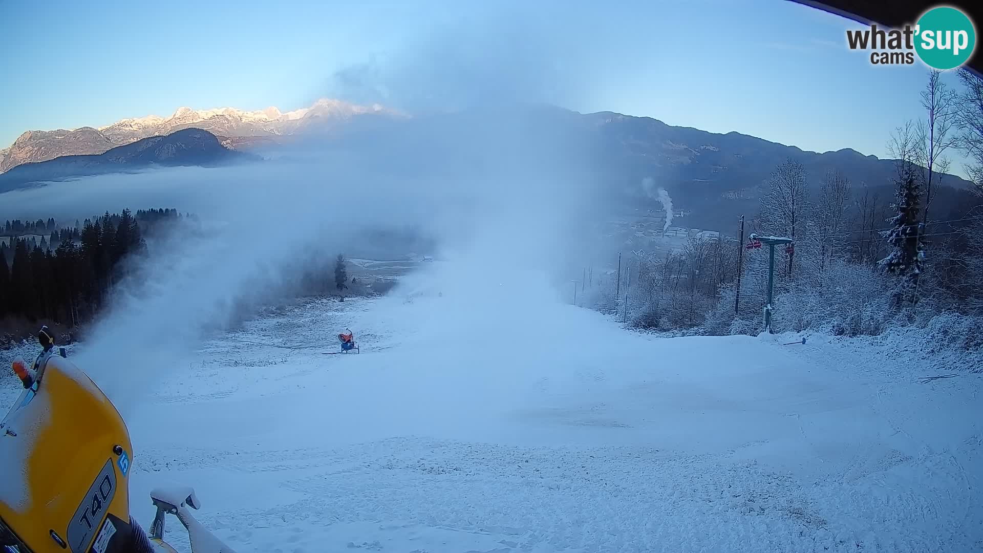 Spletna kamera Bohinjska Bistrica – Pogled v živo s smučišča Kozji Hrbet