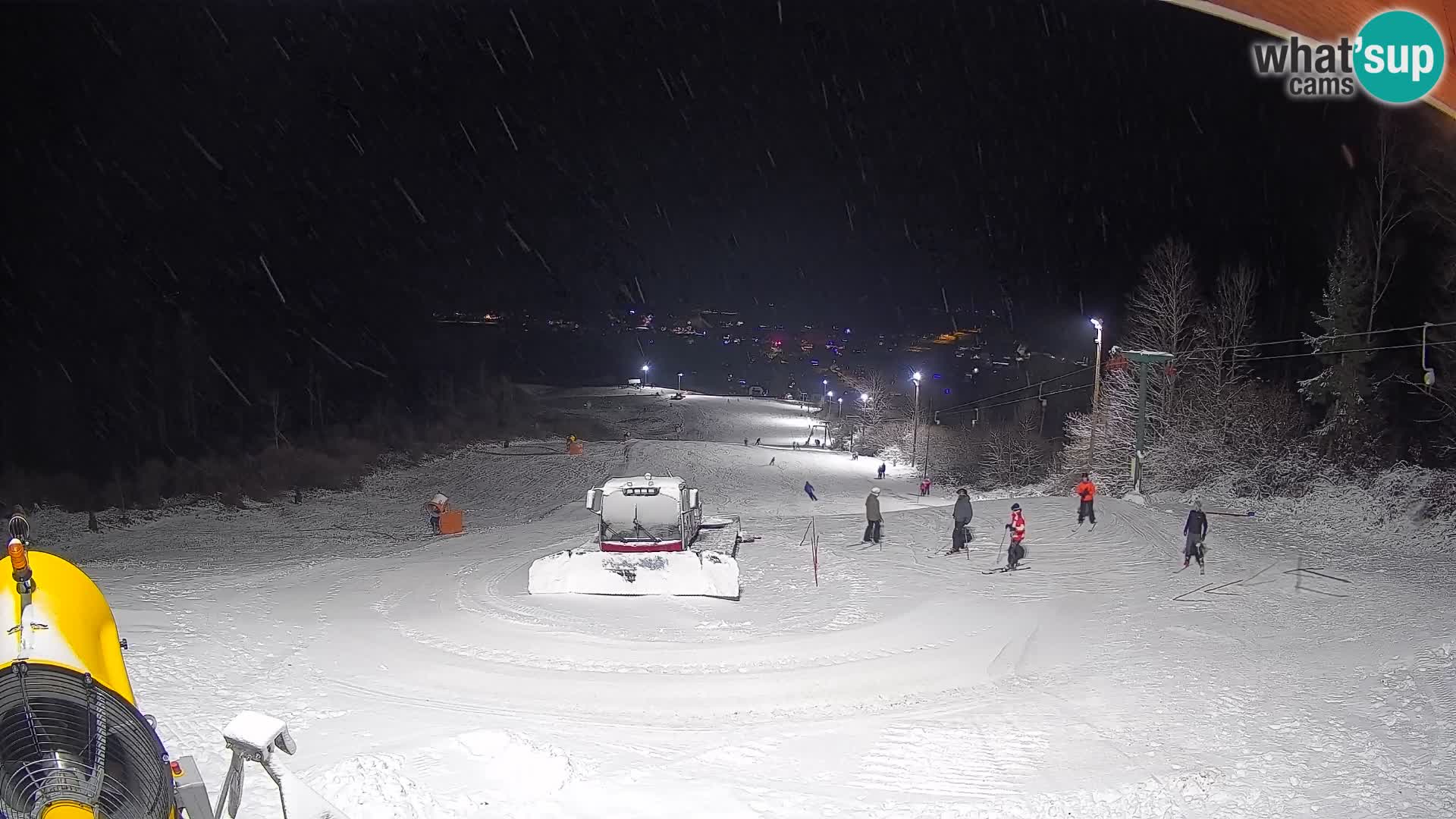 Spletna kamera Bohinjska Bistrica – Pogled v živo s smučišča Kozji Hrbet