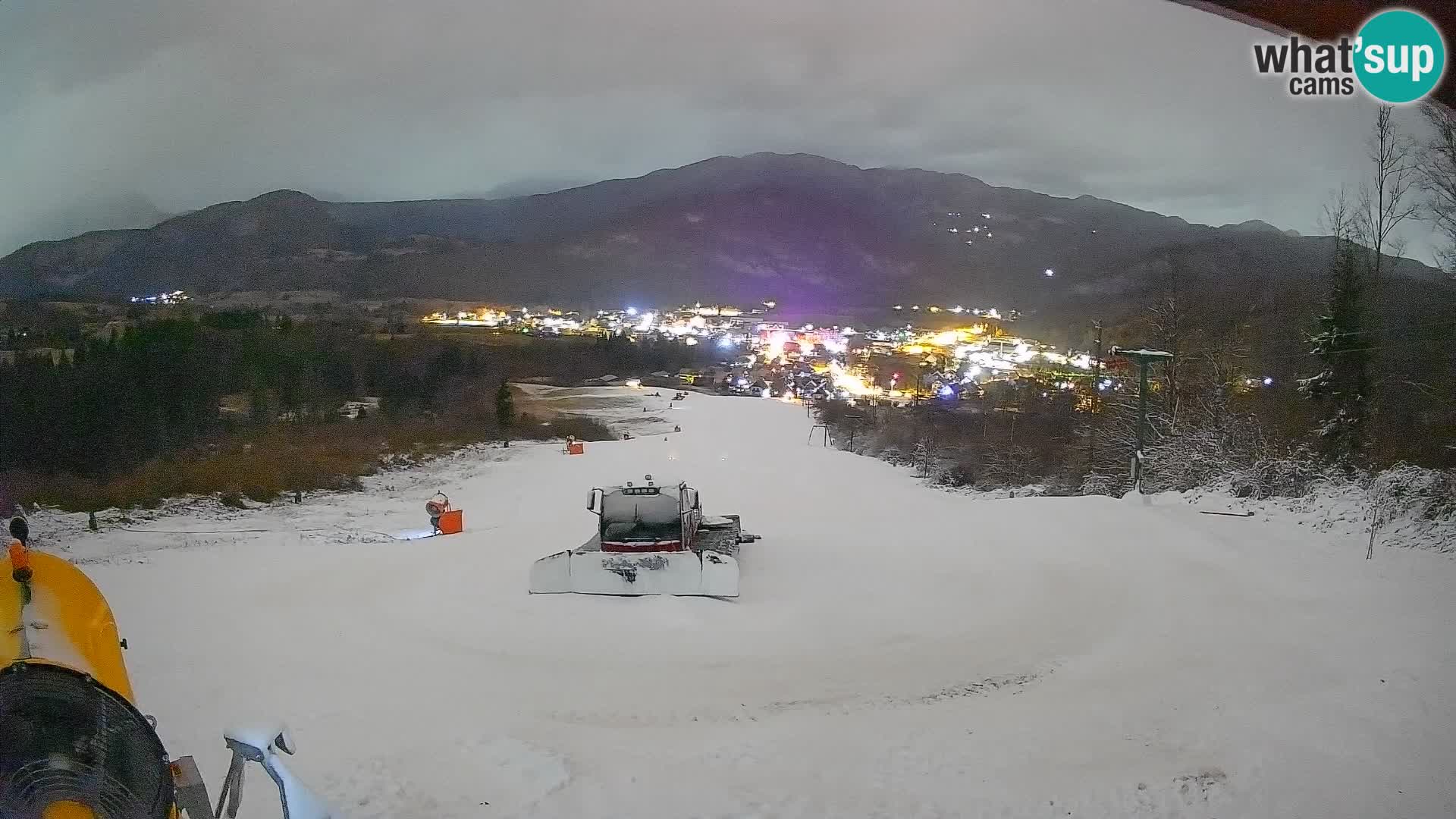 Kamera uživo Bohinjska Bistrica – Pogled u stvarnom vremenu sa skijališta Kozji Hrbet