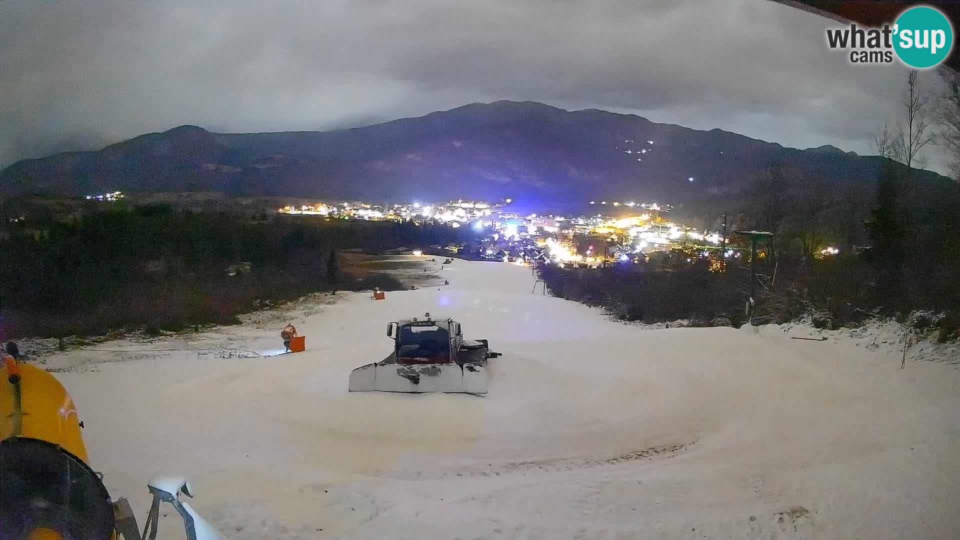 Spletna kamera Bohinjska Bistrica – Pogled v živo s smučišča Kozji Hrbet