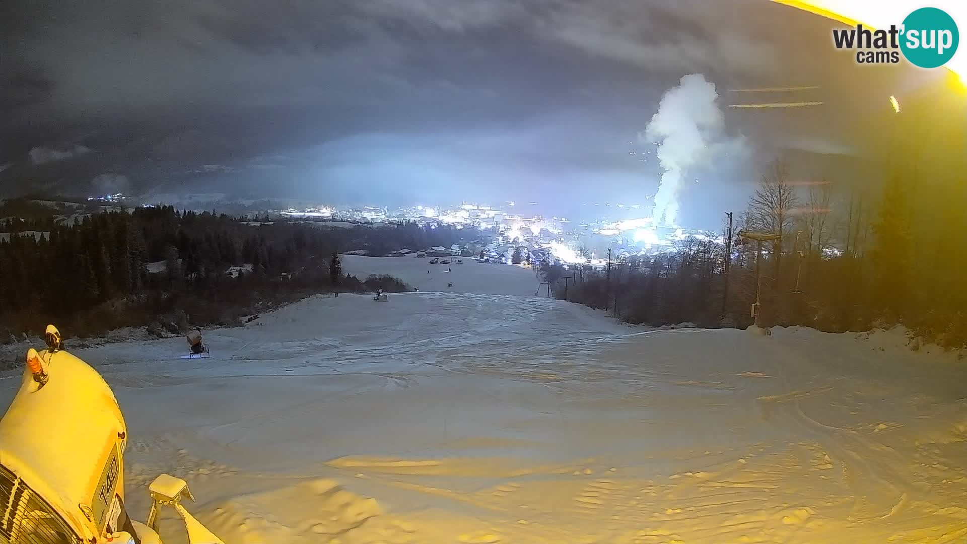 Spletna kamera Bohinjska Bistrica – Pogled v živo s smučišča Kozji Hrbet