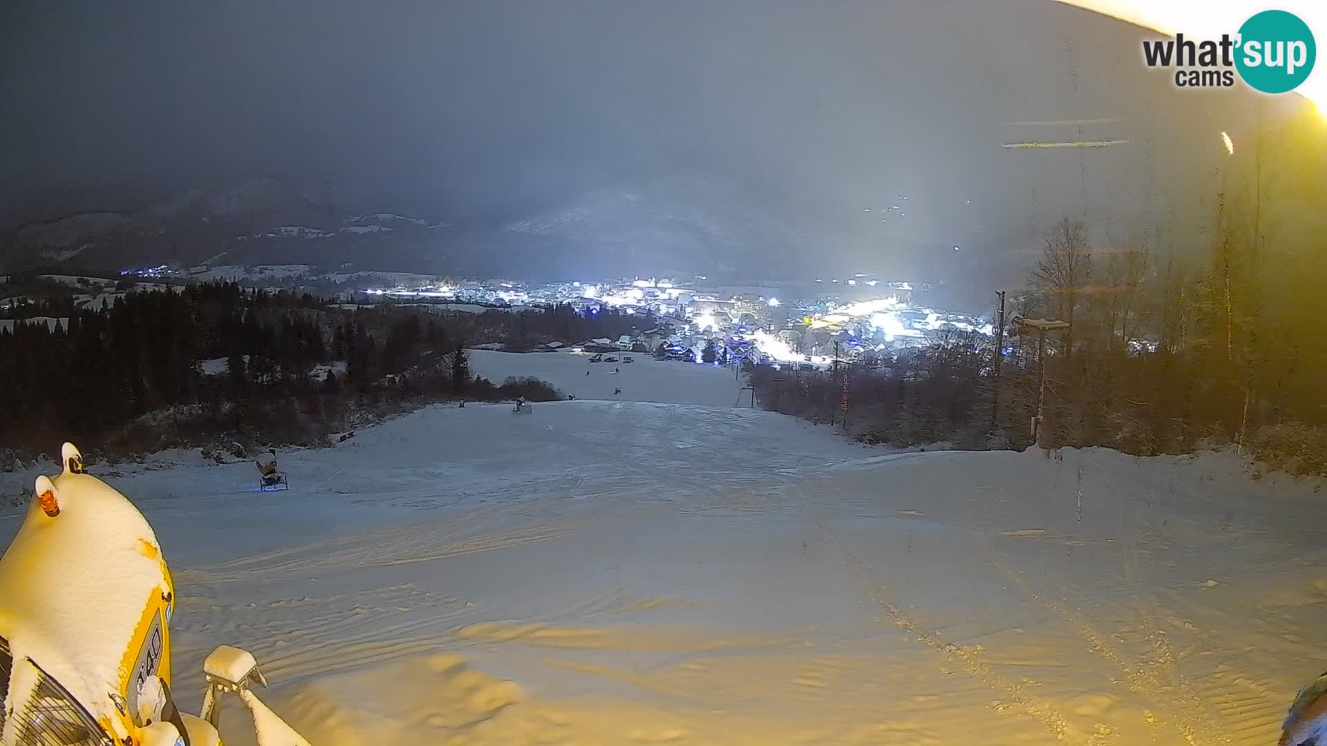 Spletna kamera Bohinjska Bistrica – Pogled v živo s smučišča Kozji Hrbet