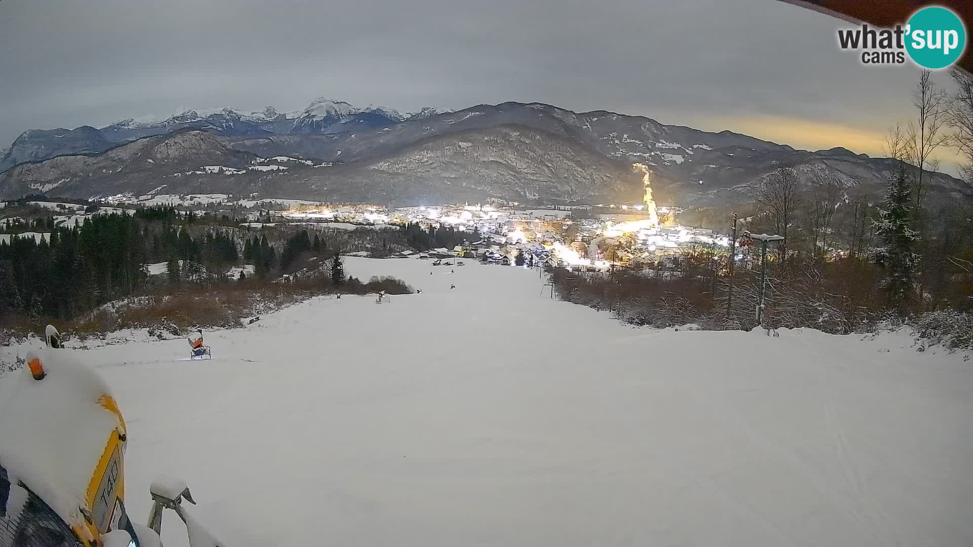 Kamera uživo Bohinjska Bistrica – Pogled u stvarnom vremenu sa skijališta Kozji Hrbet