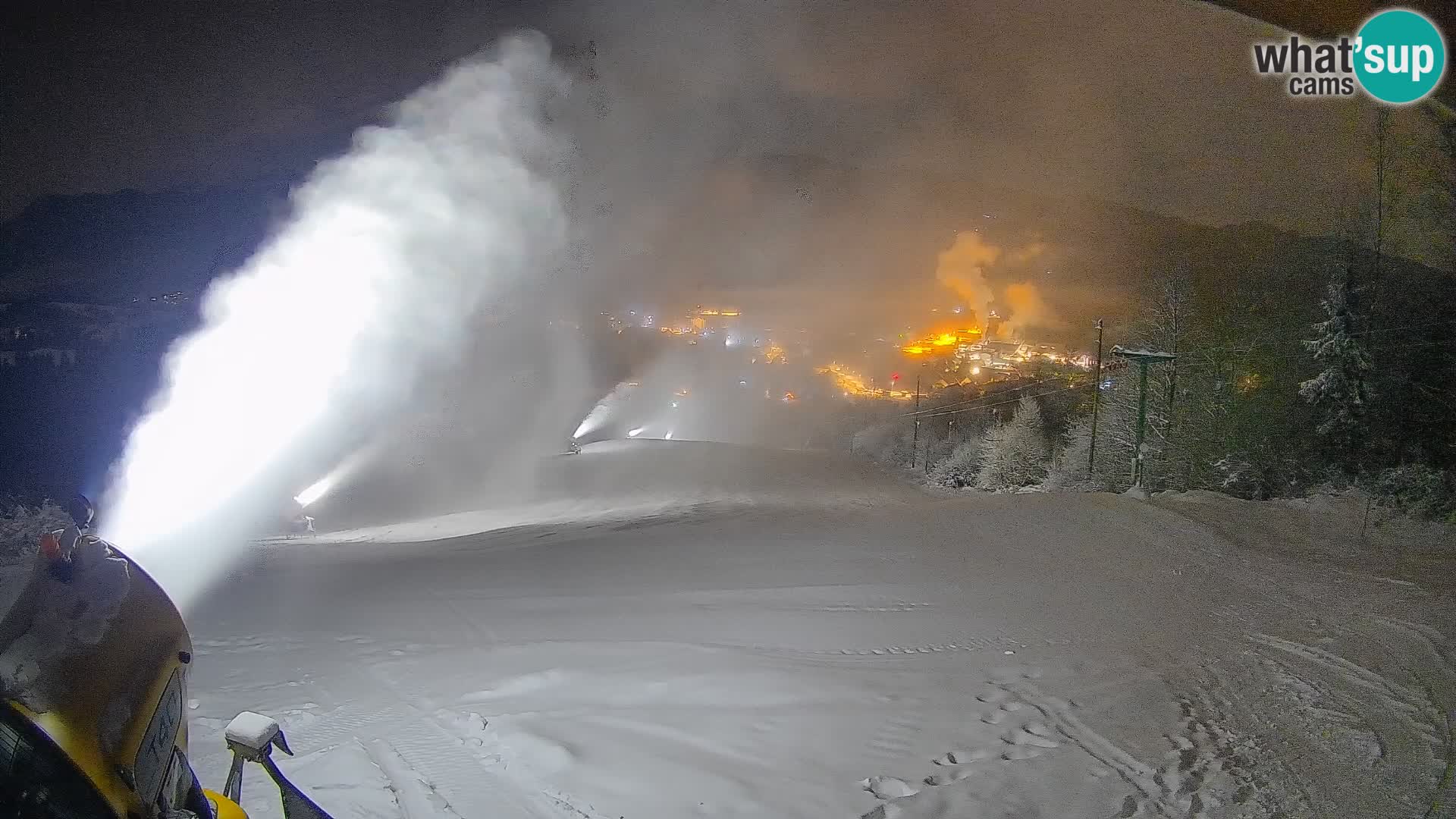 Kamera uživo Bohinjska Bistrica – Pogled u stvarnom vremenu sa skijališta Kozji Hrbet
