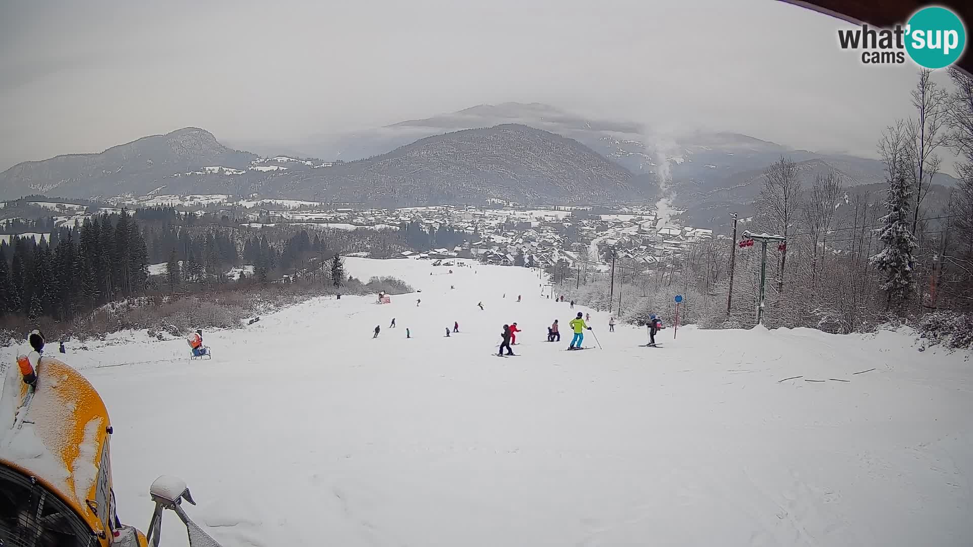 Kamera uživo Bohinjska Bistrica – Pogled u stvarnom vremenu sa skijališta Kozji Hrbet