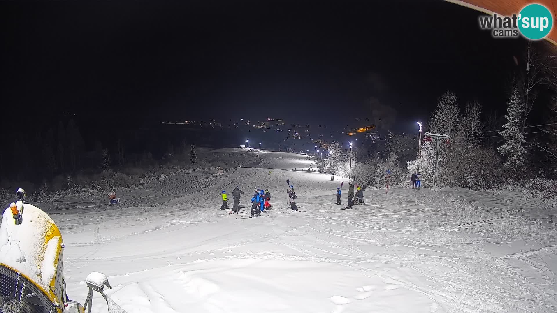 Spletna kamera Bohinjska Bistrica – Pogled v živo s smučišča Kozji Hrbet