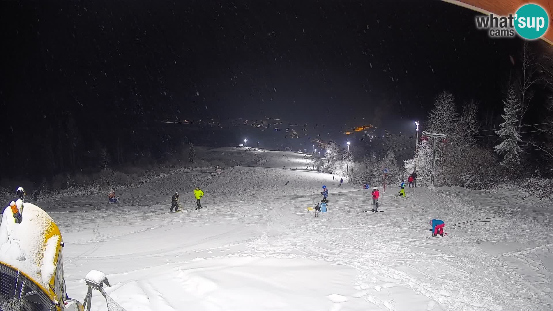 Kamera uživo Bohinjska Bistrica – Pogled u stvarnom vremenu sa skijališta Kozji Hrbet