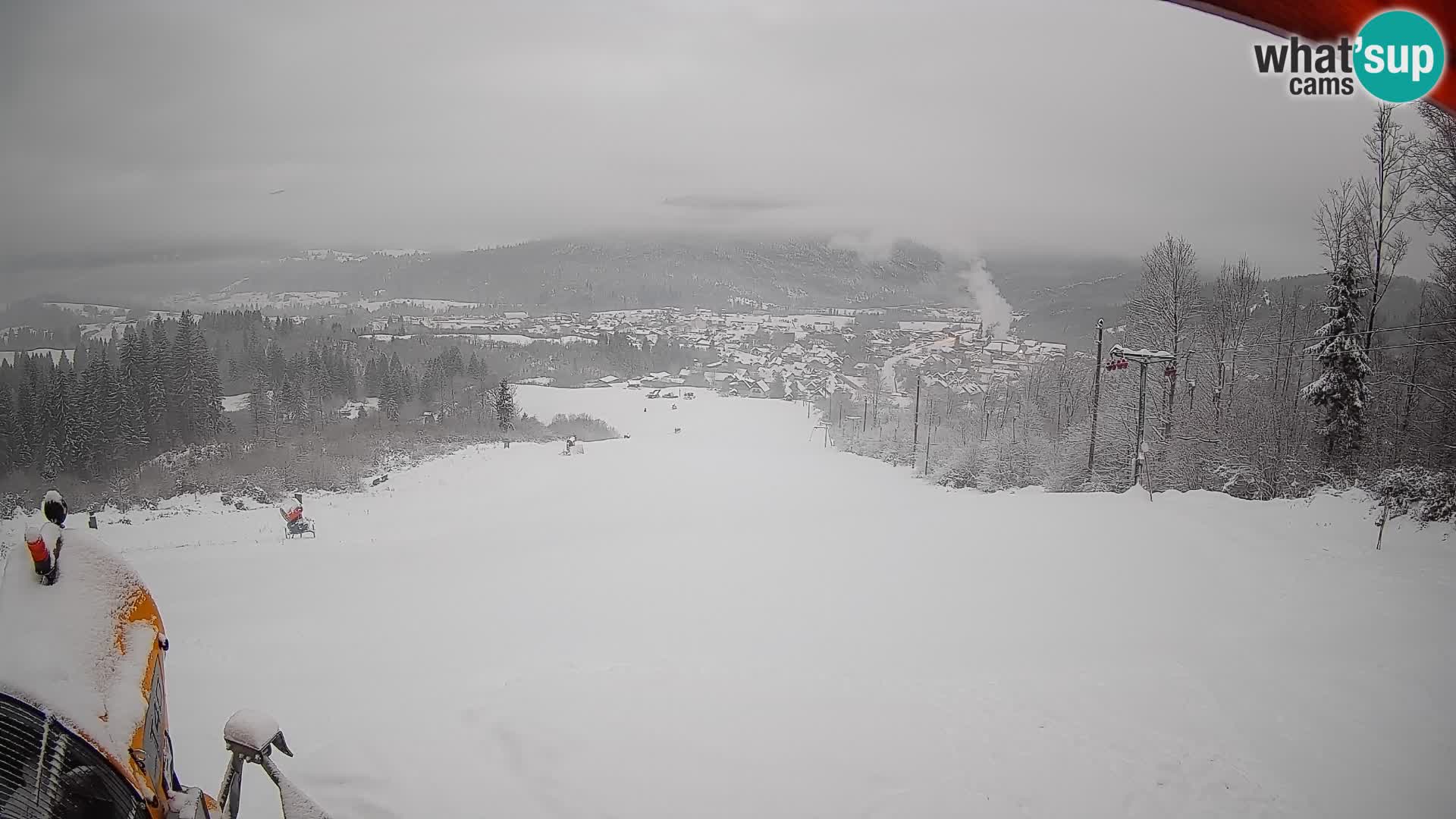 Spletna kamera Bohinjska Bistrica – Pogled v živo s smučišča Kozji Hrbet