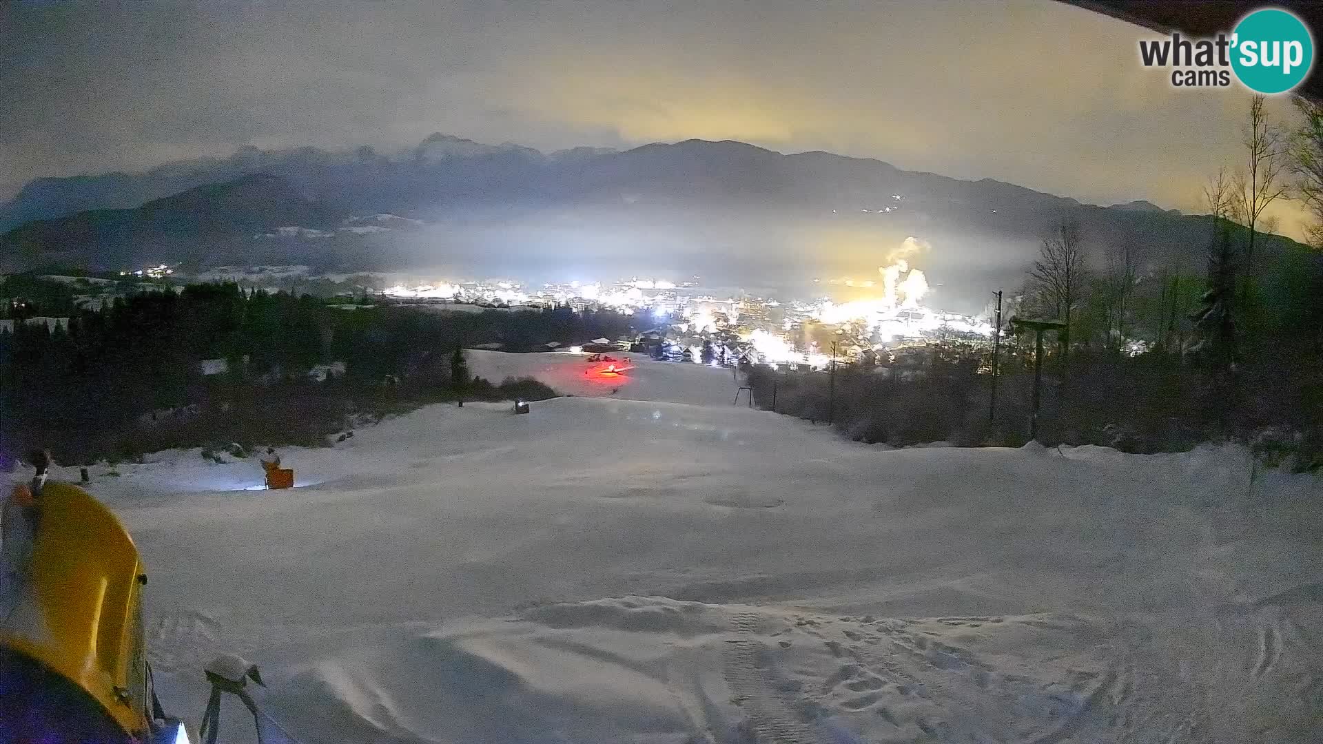Kamera uživo Bohinjska Bistrica – Pogled u stvarnom vremenu sa skijališta Kozji Hrbet