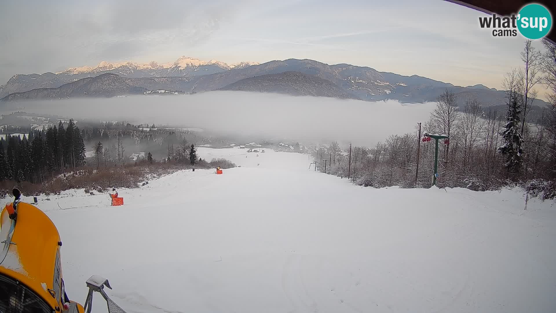 Kamera uživo Bohinjska Bistrica – Pogled u stvarnom vremenu sa skijališta Kozji Hrbet