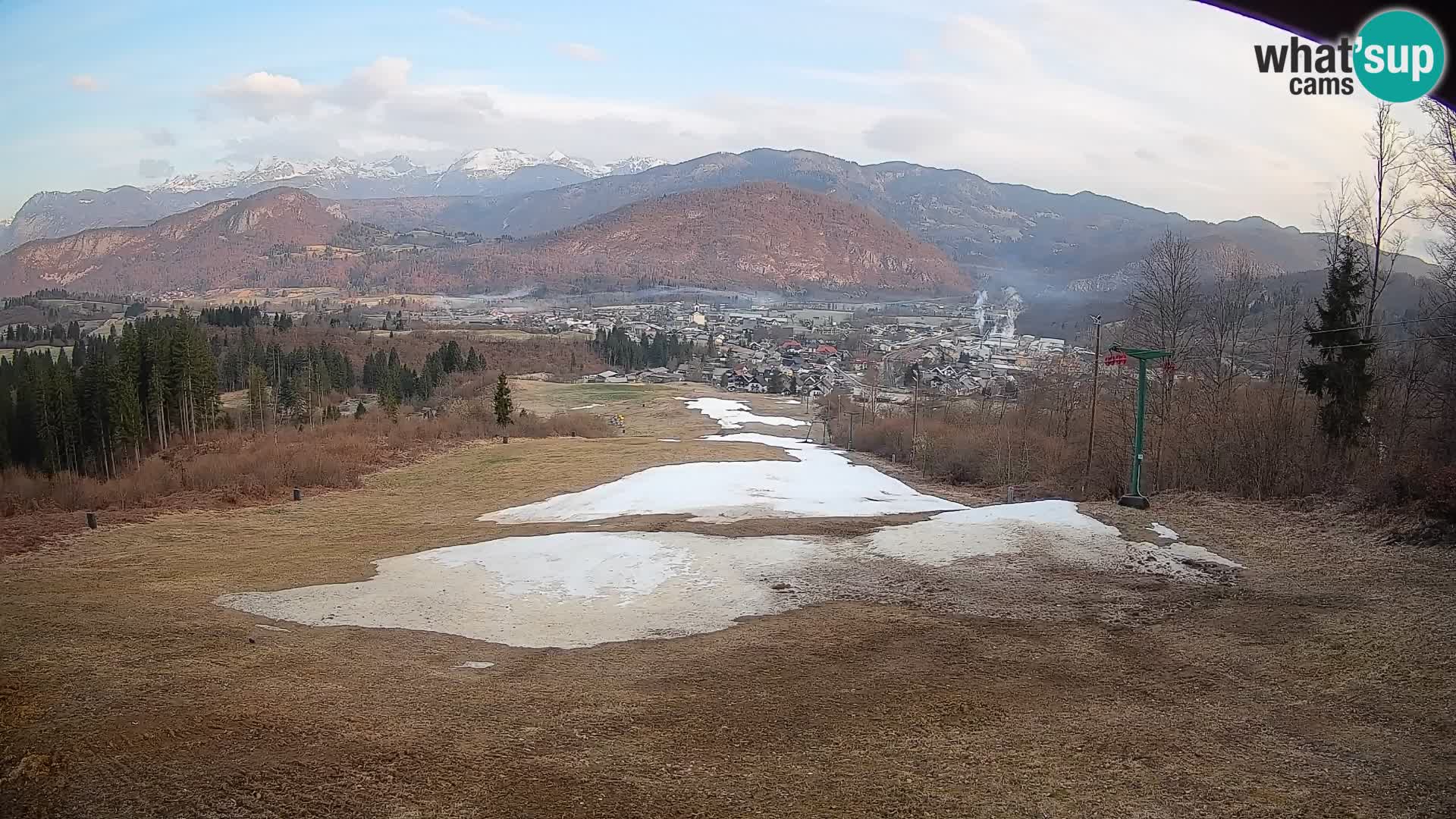 Spletna kamera Bohinjska Bistrica – Pogled v živo s smučišča Kozji Hrbet
