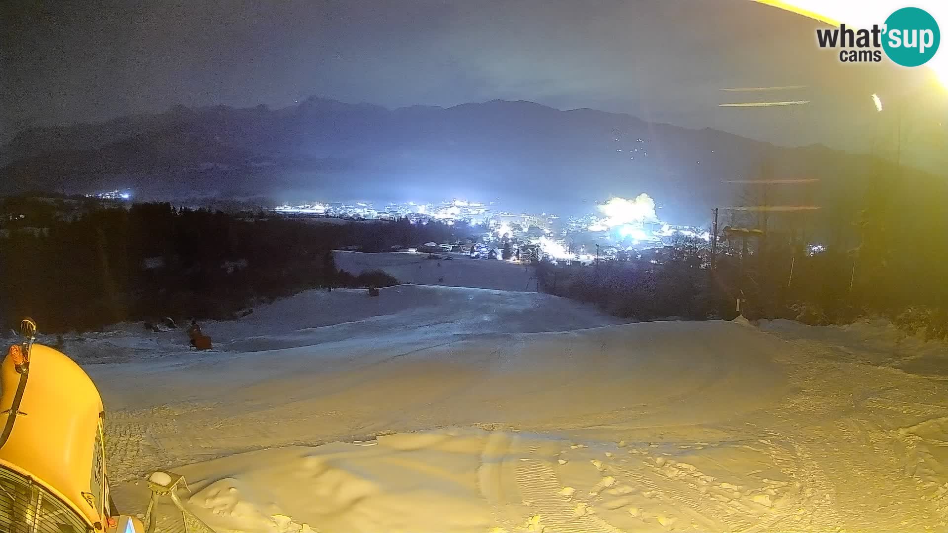 Spletna kamera Bohinjska Bistrica – Pogled v živo s smučišča Kozji Hrbet