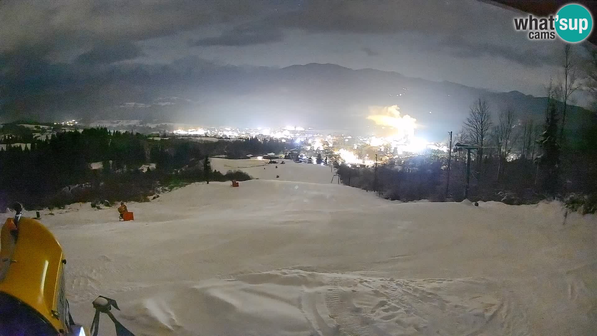Kamera uživo Bohinjska Bistrica – Pogled u stvarnom vremenu sa skijališta Kozji Hrbet