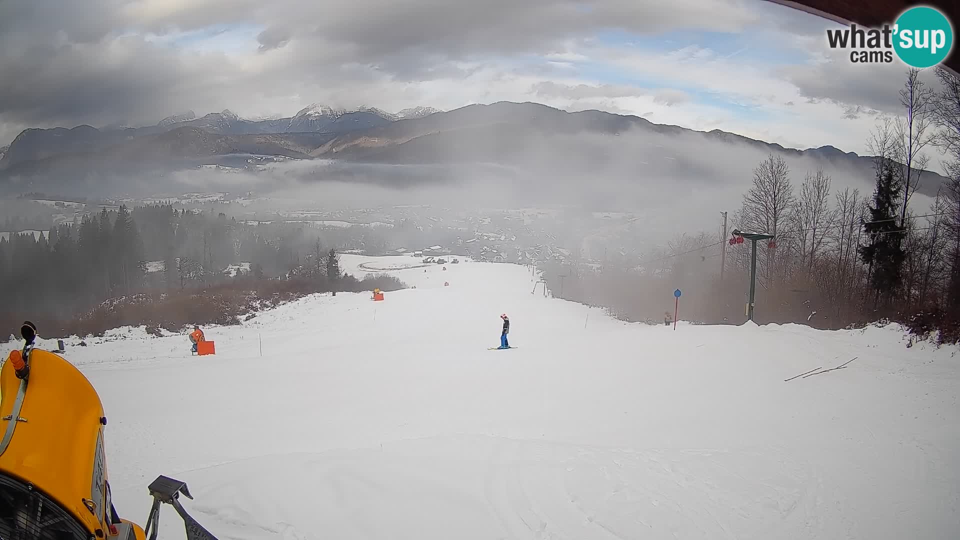 Kamera uživo Bohinjska Bistrica – Pogled u stvarnom vremenu sa skijališta Kozji Hrbet
