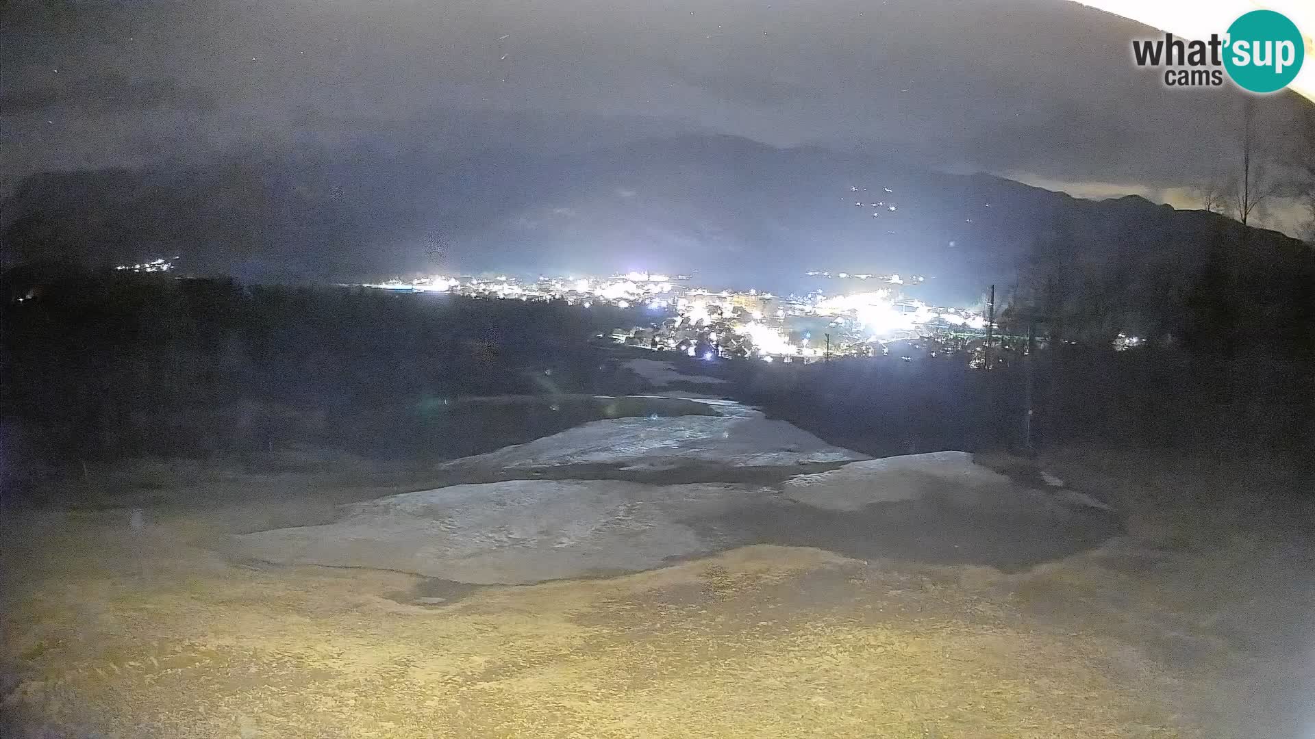 Kamera uživo Bohinjska Bistrica – Pogled u stvarnom vremenu sa skijališta Kozji Hrbet