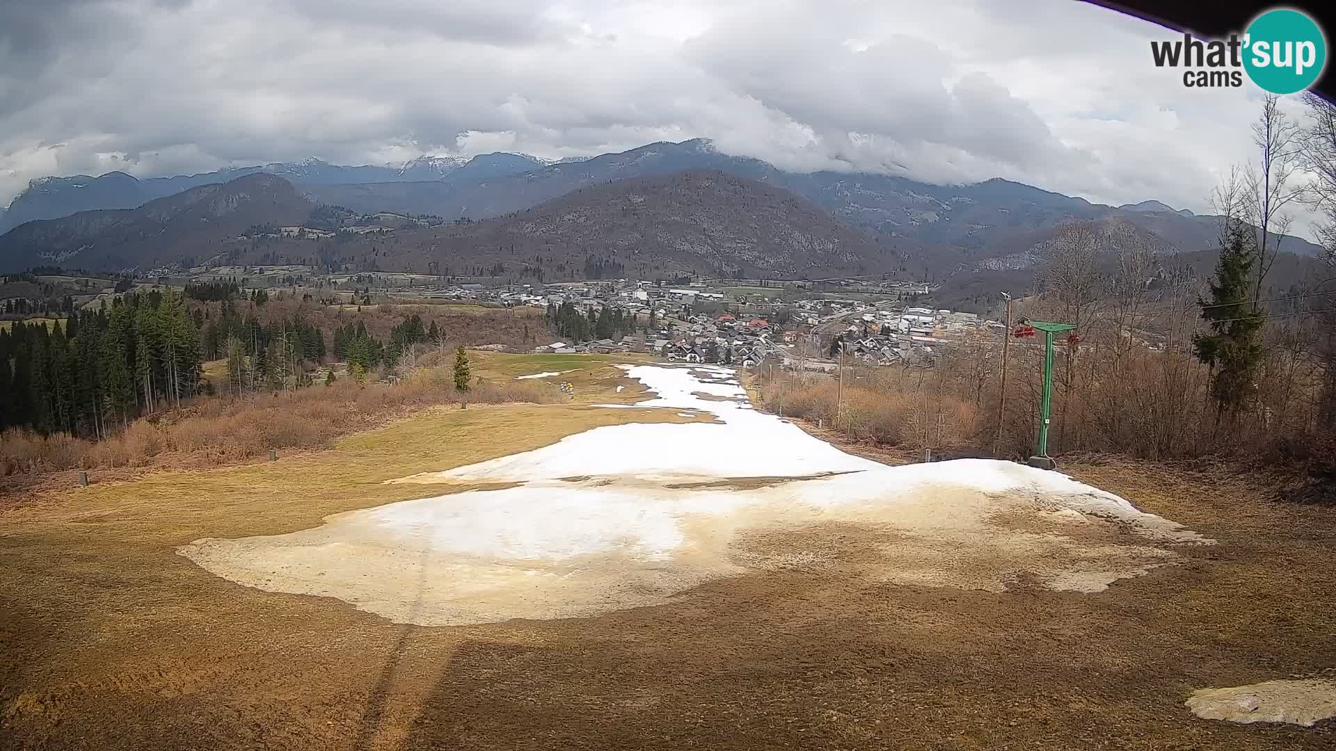 Spletna kamera Bohinjska Bistrica – Pogled v živo s smučišča Kozji Hrbet