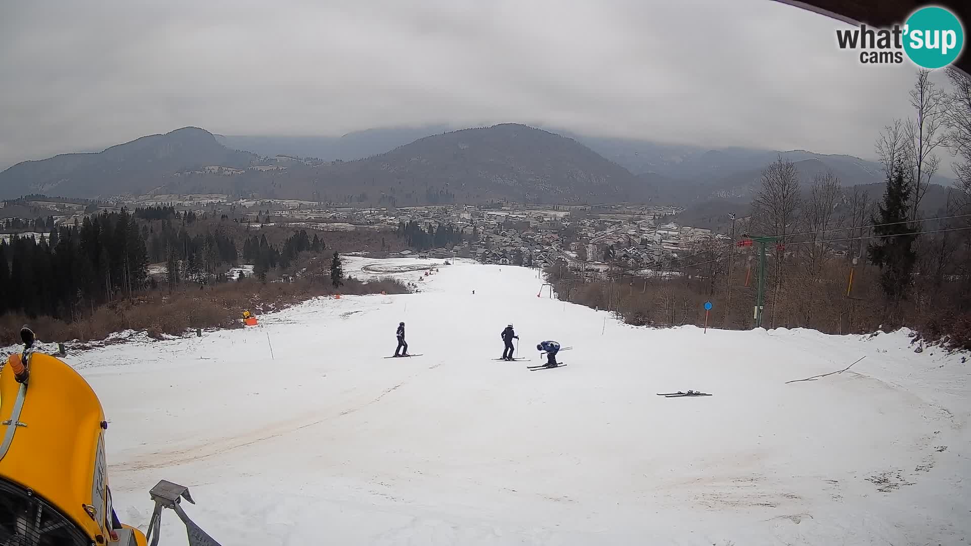 Kamera uživo Bohinjska Bistrica – Pogled u stvarnom vremenu sa skijališta Kozji Hrbet