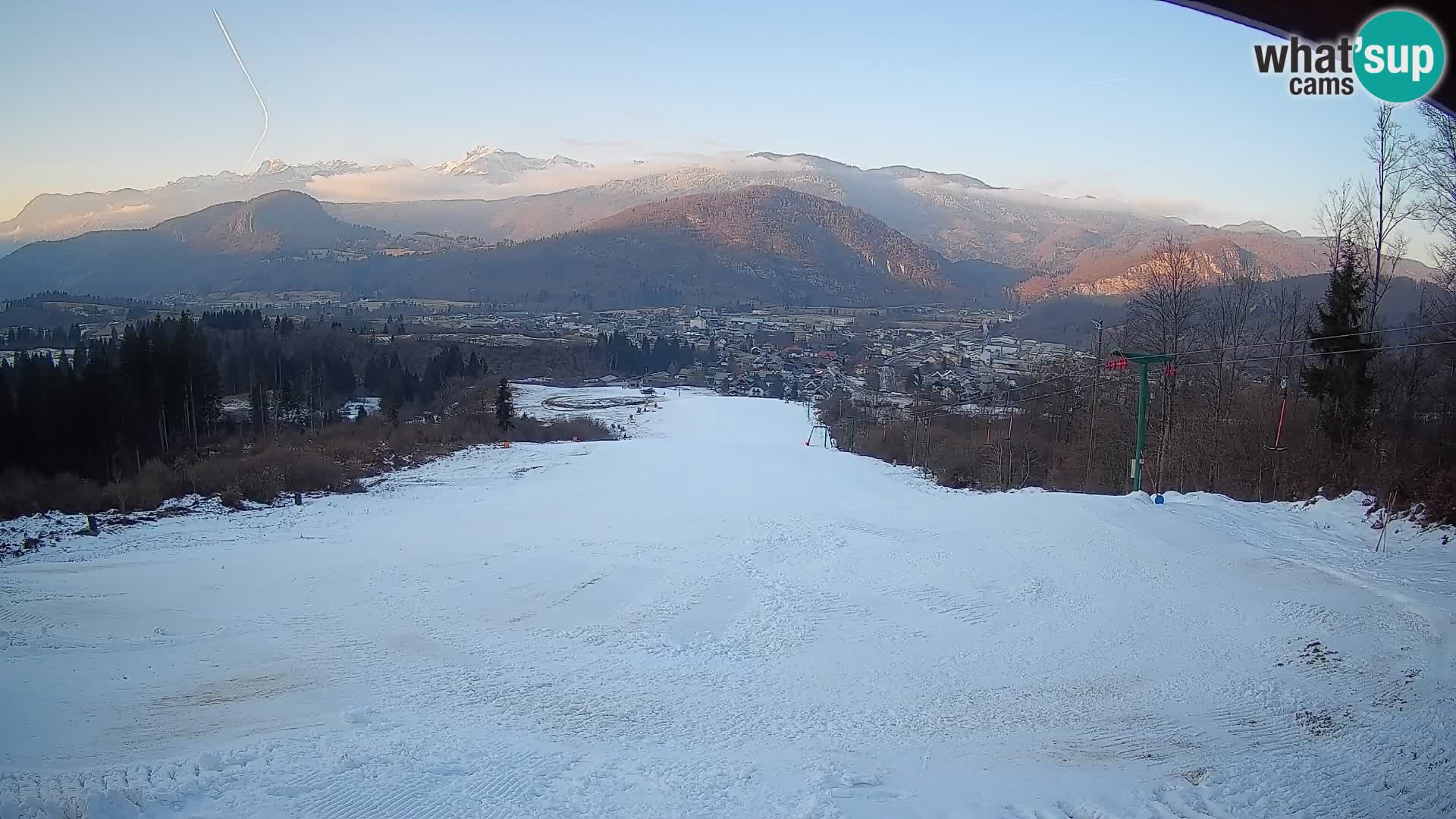 Spletna kamera Bohinjska Bistrica – Pogled v živo s smučišča Kozji Hrbet
