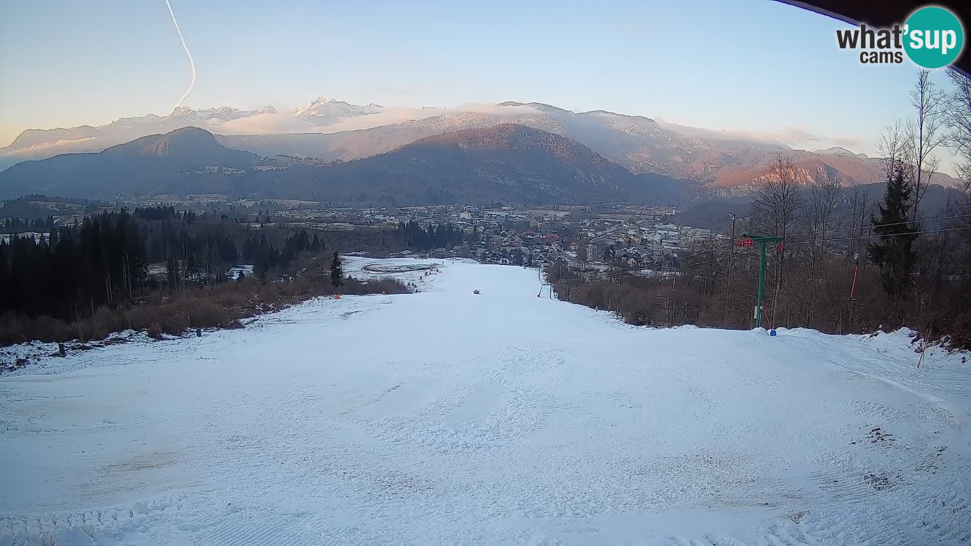 Spletna kamera Bohinjska Bistrica – Pogled v živo s smučišča Kozji Hrbet