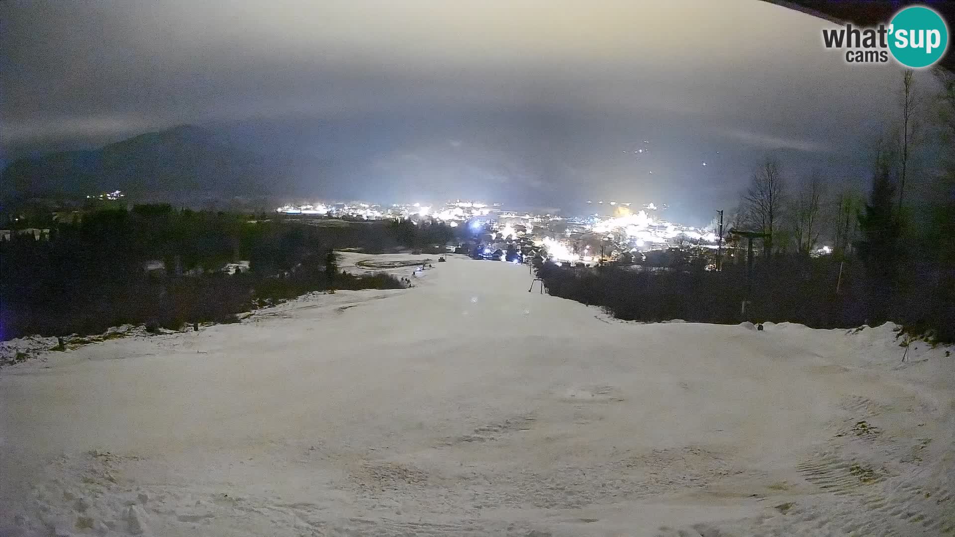 Spletna kamera Bohinjska Bistrica – Pogled v živo s smučišča Kozji Hrbet