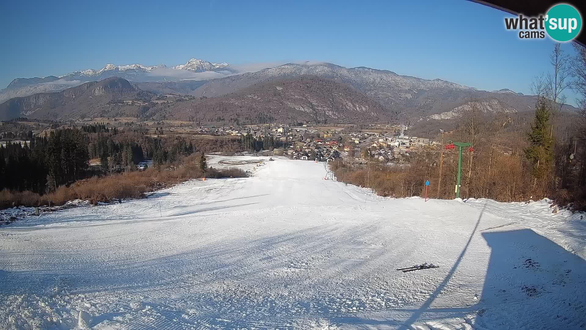 Kamera uživo Bohinjska Bistrica – Pogled u stvarnom vremenu sa skijališta Kozji Hrbet