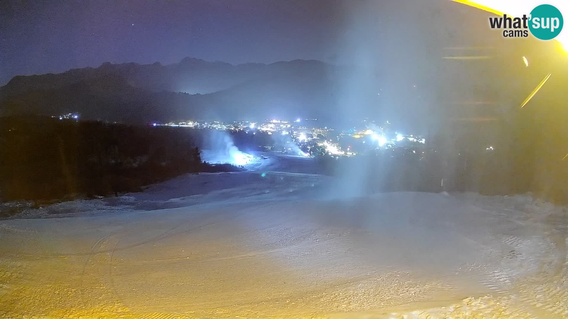 Kamera uživo Bohinjska Bistrica – Pogled u stvarnom vremenu sa skijališta Kozji Hrbet