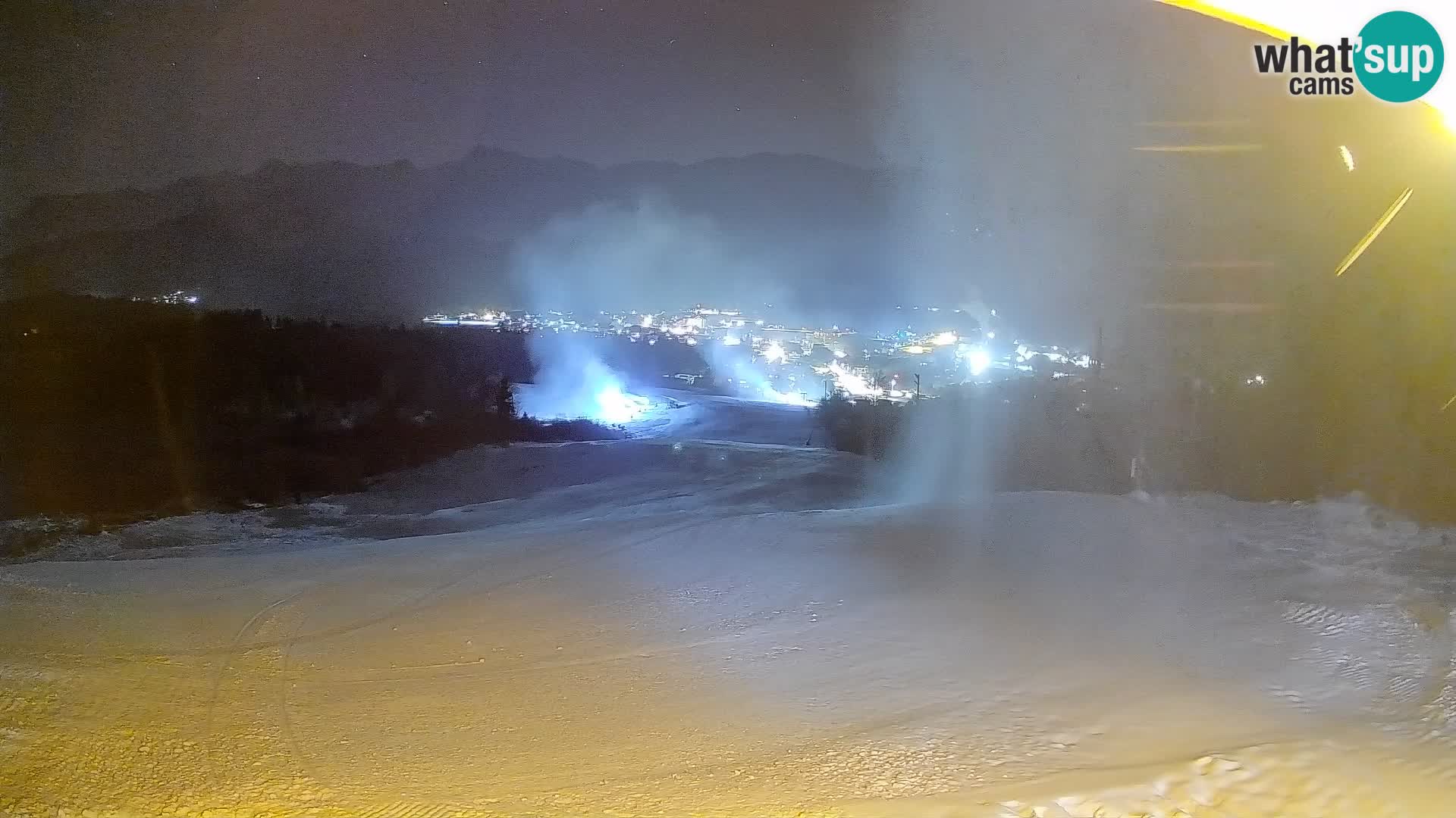 Spletna kamera Bohinjska Bistrica – Pogled v živo s smučišča Kozji Hrbet