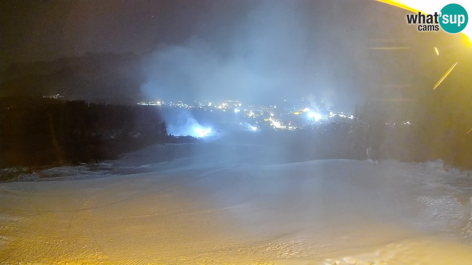 Spletna kamera Bohinjska Bistrica – Pogled v živo s smučišča Kozji Hrbet