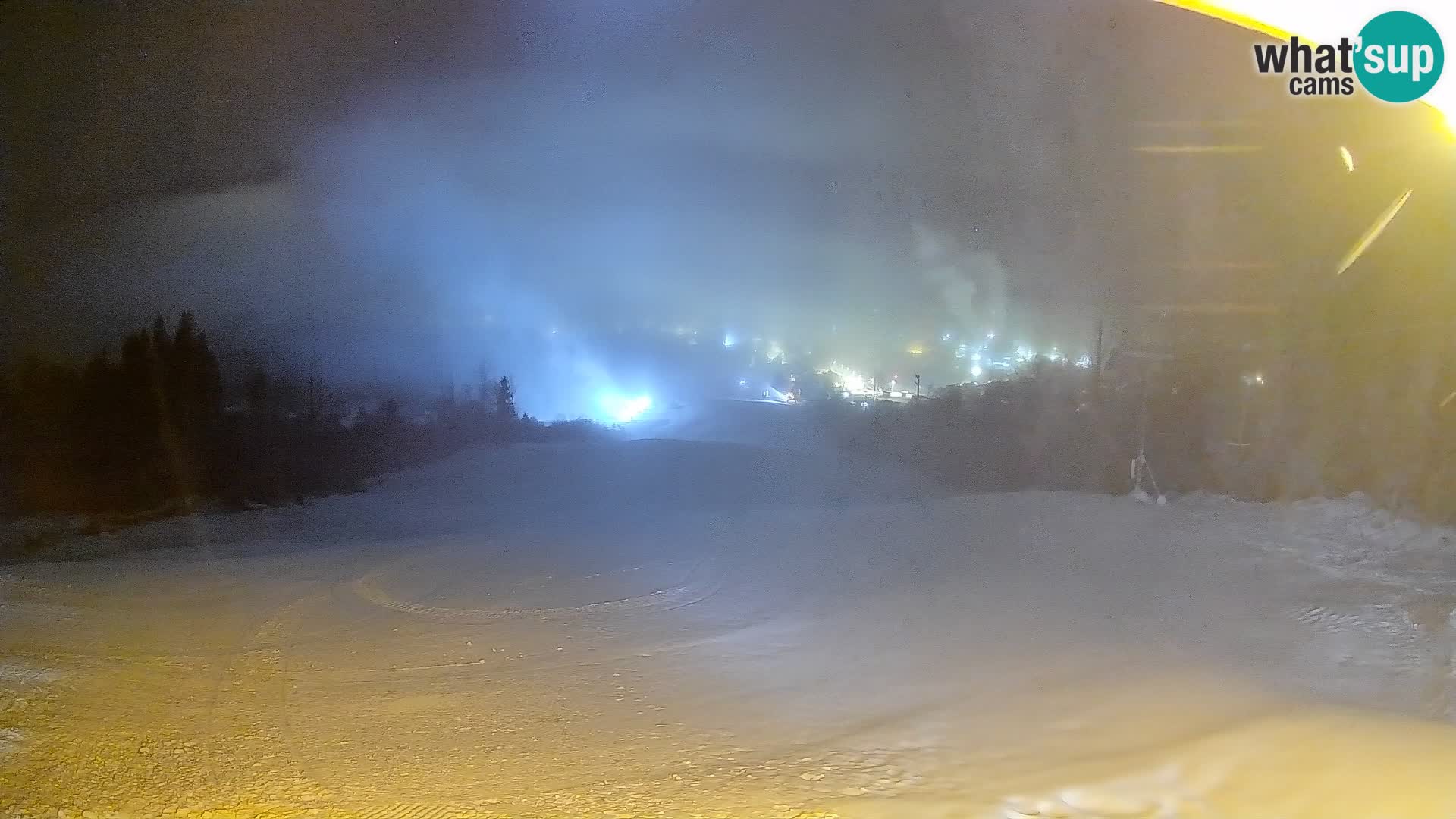 Kamera uživo Bohinjska Bistrica – Pogled u stvarnom vremenu sa skijališta Kozji Hrbet