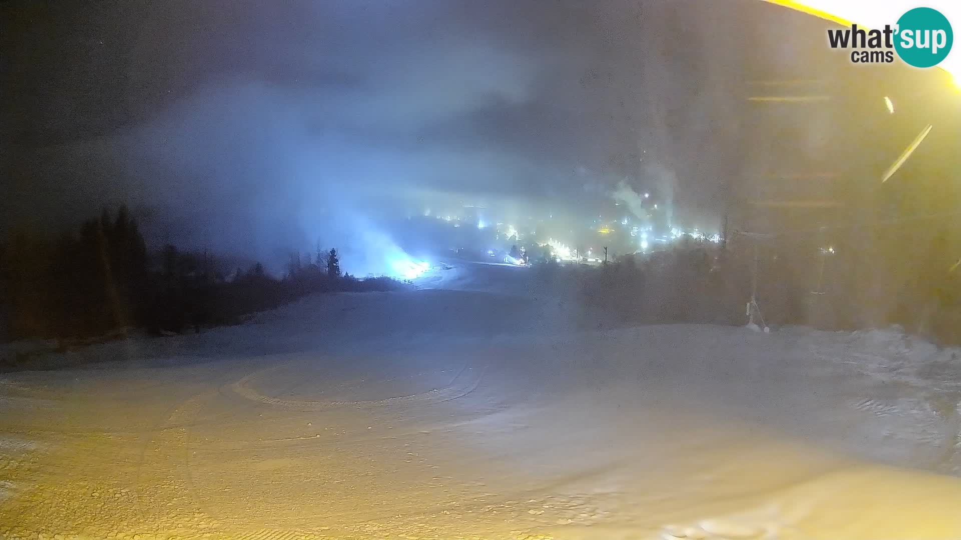 Spletna kamera Bohinjska Bistrica – Pogled v živo s smučišča Kozji Hrbet