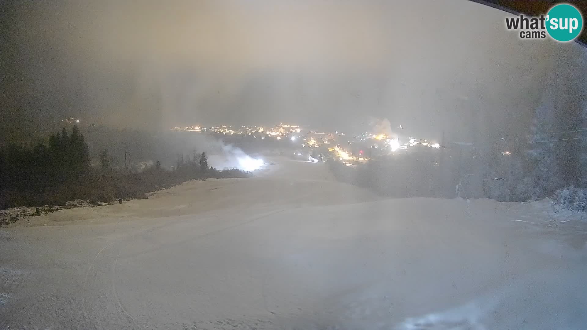 Kamera uživo Bohinjska Bistrica – Pogled u stvarnom vremenu sa skijališta Kozji Hrbet