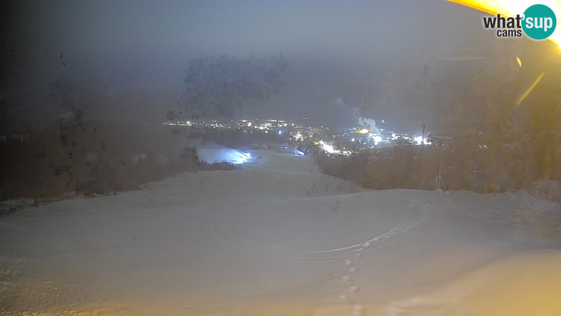Kamera uživo Bohinjska Bistrica – Pogled u stvarnom vremenu sa skijališta Kozji Hrbet